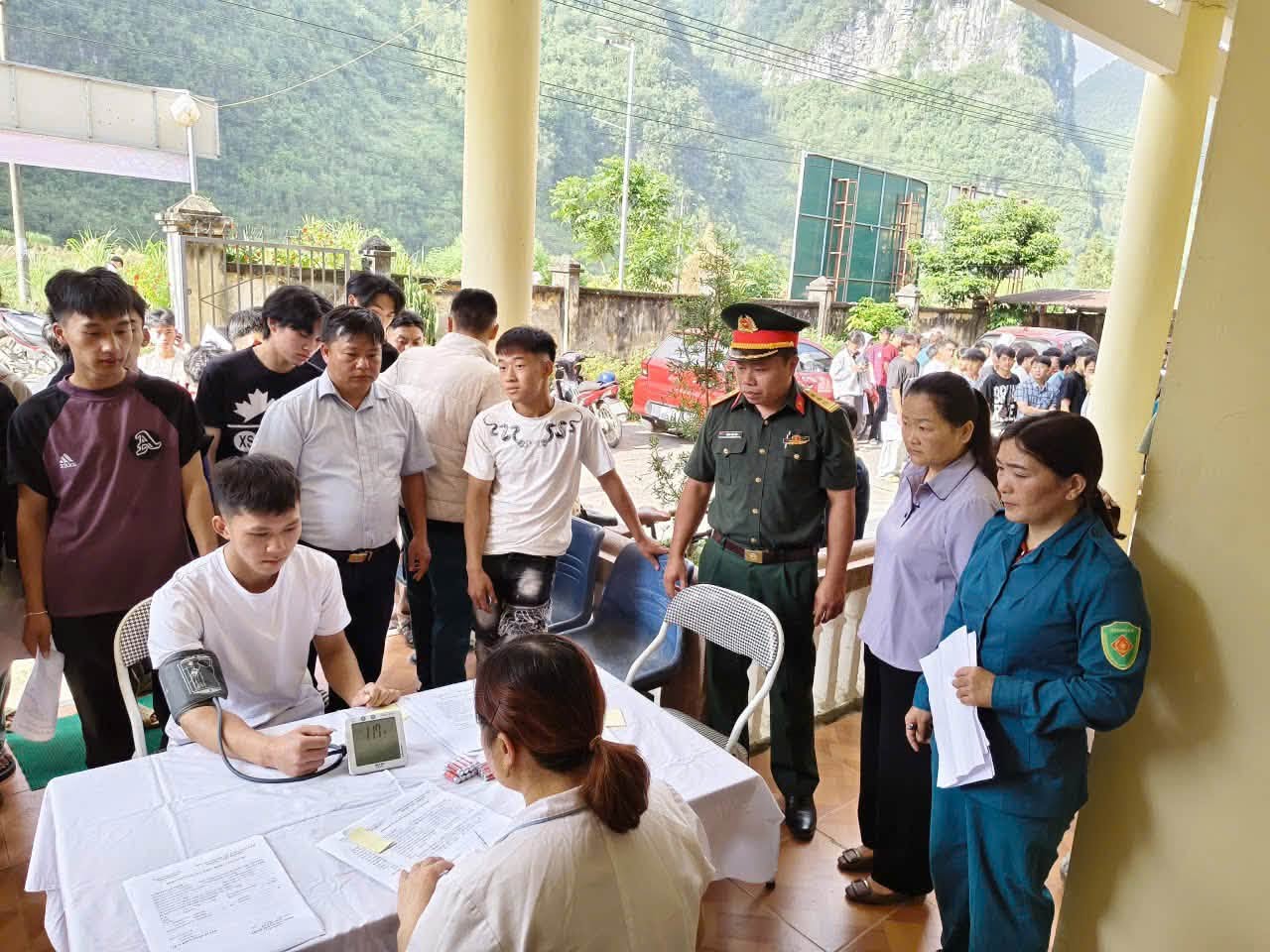 XÃ PHỐ BẢNG TỔ CHỨC KHÁM SƠ TUYỂN NGHĨA VỤ QUÂN SỰ VÀ NGHĨA VỤ THAM GIA CÔNG AN NHÂN DÂN NĂM 2027 