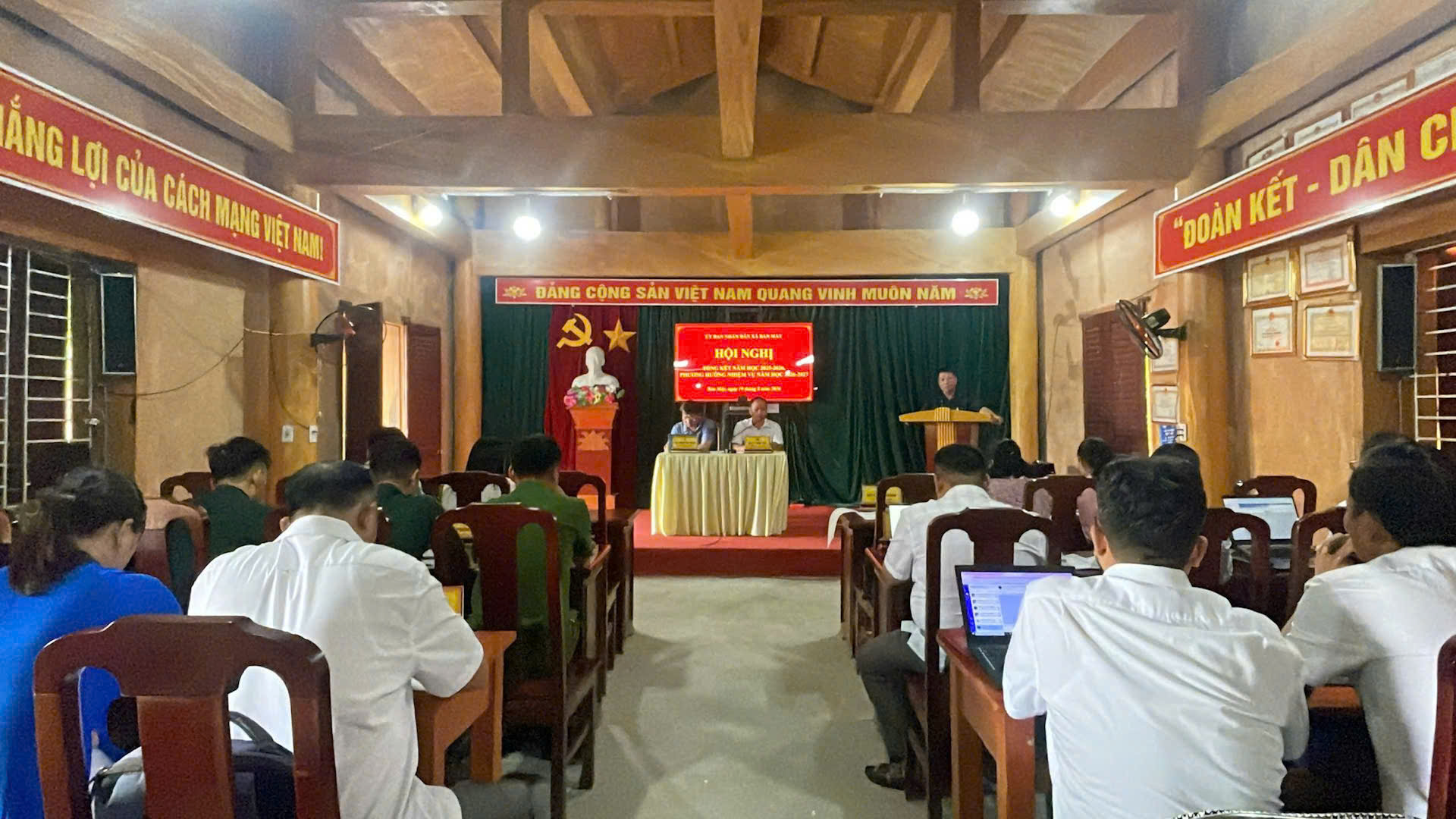 XÃ BẢN MÁY TỔNG KẾT NĂM HỌC 2025-2026, TRIỂN KHAI NHIỆM VỤ NĂM HỌC 2026-2027
