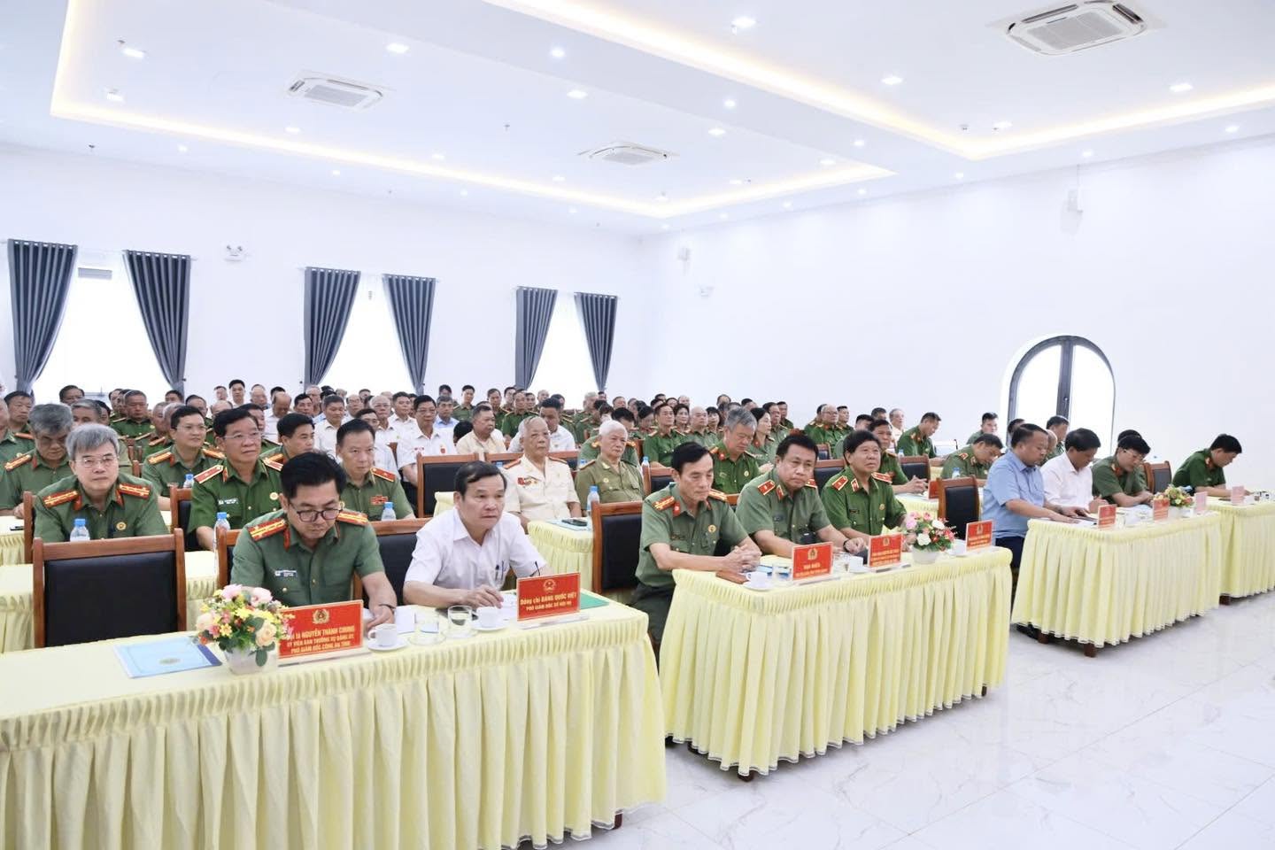 ĐẠI HỘI ĐẠI BIỂU HỘI CỰU CÔNG AN NHÂN DÂN TỈNH TUYÊN QUANG LẦN THỨ I: PHÁT HUY VAI TRÒ CÁN BỘ CÔNG AN HƯU TRÍ TRONG TÌNH HÌNH MỚI