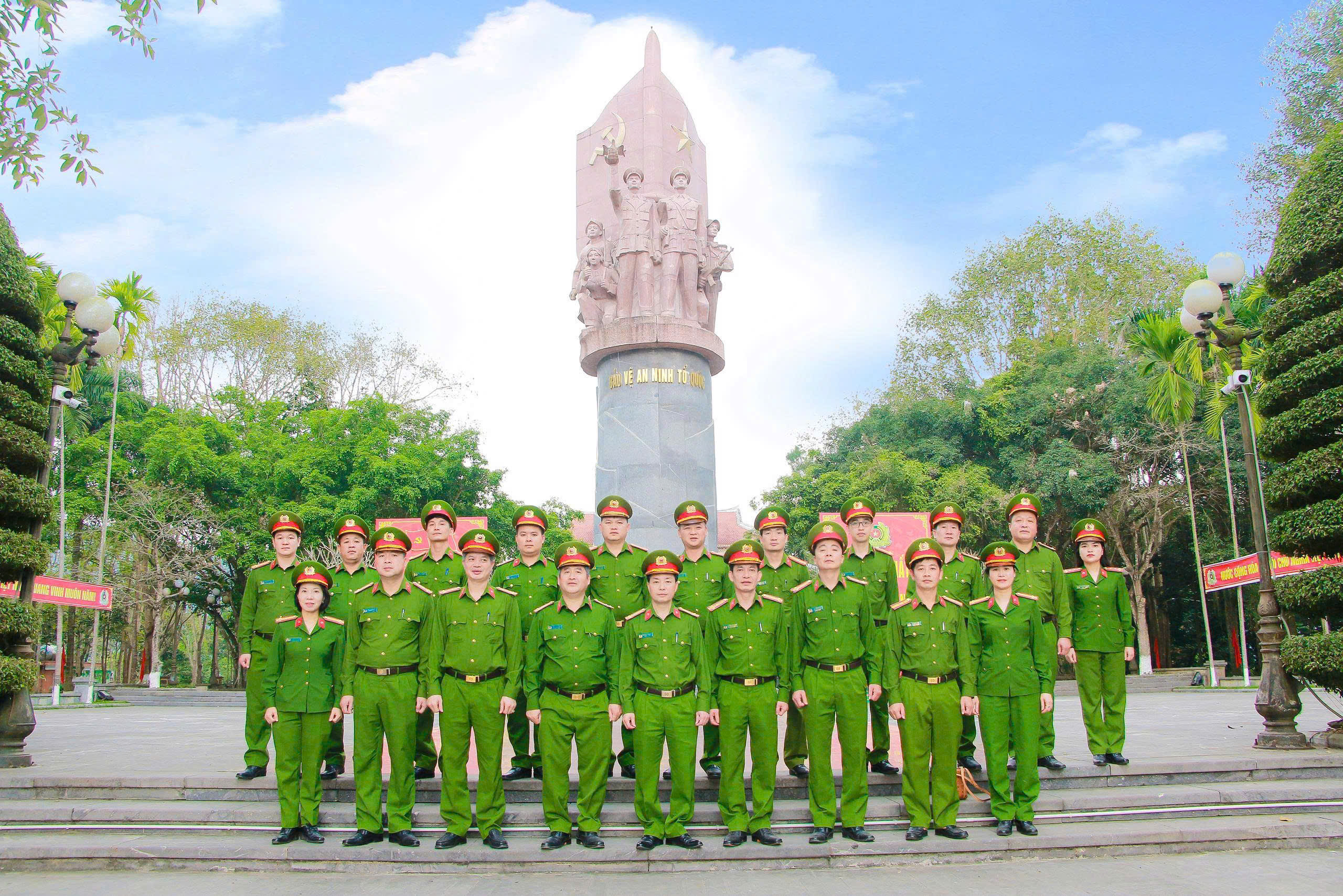 SÔI NỔI CÁC HOẠT ĐỘNG KỶ NIỆM 29 NĂM NGÀY TRUYỀN THỐNG LỰC LƯỢNG CẢNH SÁT ĐIỀU TRA TỘI PHẠM VỀ MA TÚY (12/3/1997 - 12/3/2026)