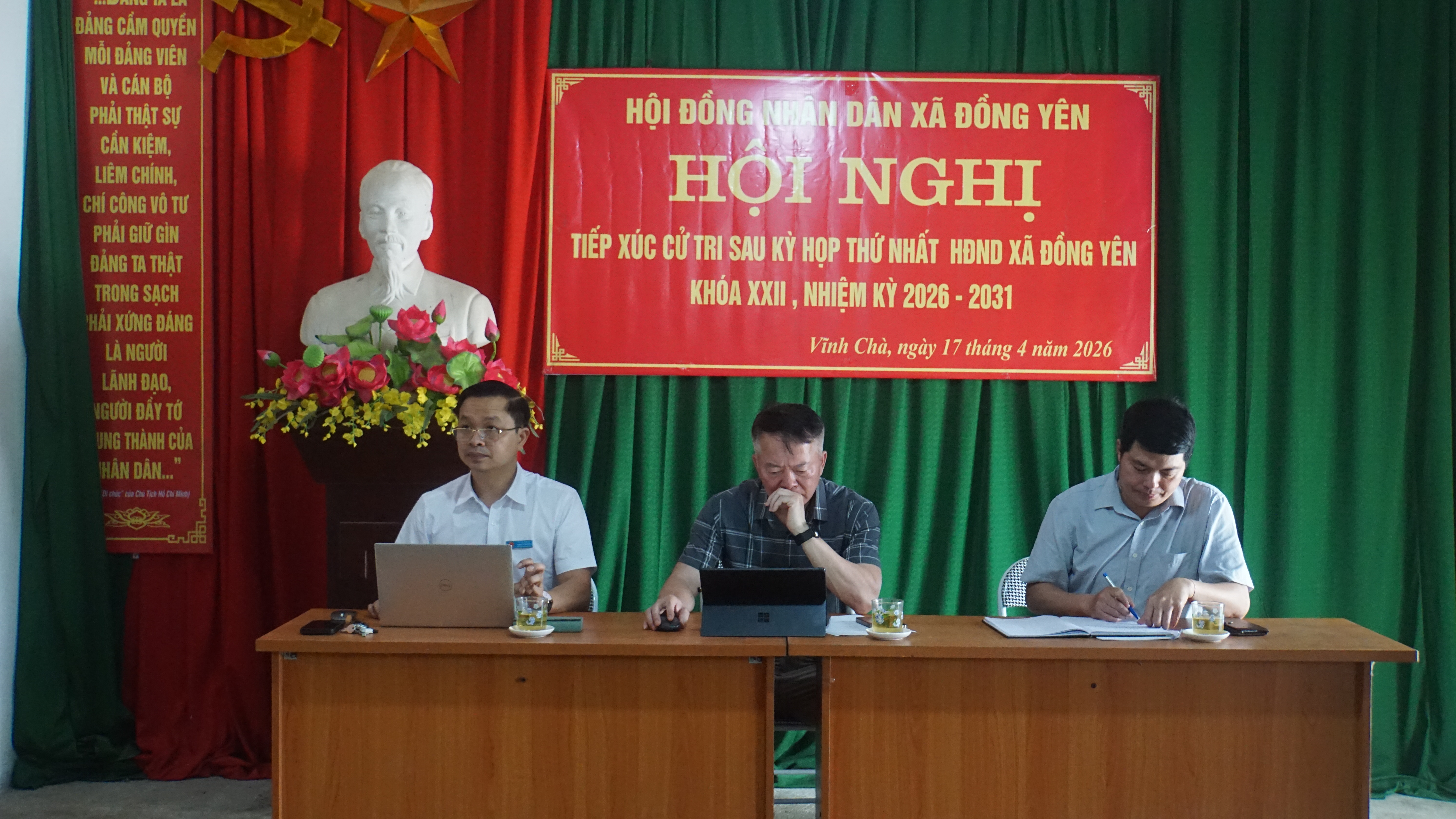 Tổ đại biểu số 07 HĐND xã Đồng Yên tiếp xúc cử tri tại thôn Vĩnh Chùng và Vĩnh Chà