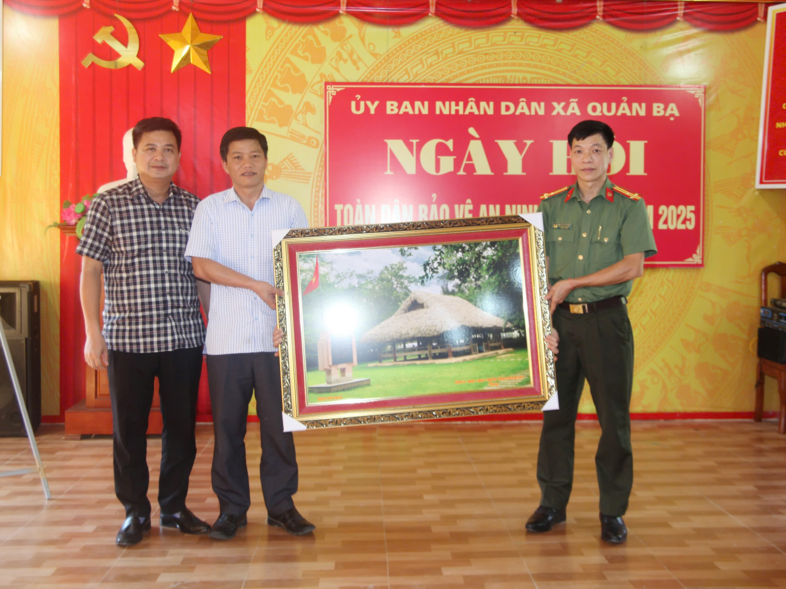 Ngày hội toàn dân bảo vệ an ninh Tổ quốc năm 2025 tại xã Quản Bạ