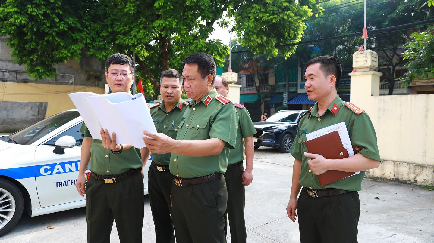 GIÁM ĐỐC CÔNG AN TỈNH KHẢO SÁT, KIỂM TRA THỰC TẾ CÁC ĐỊA ĐIỂM QUY HOẠCH, XÂY DỰNG TRỤ SỞ VÀ DỰ ÁN NHÀ KHÁCH MINH THANH