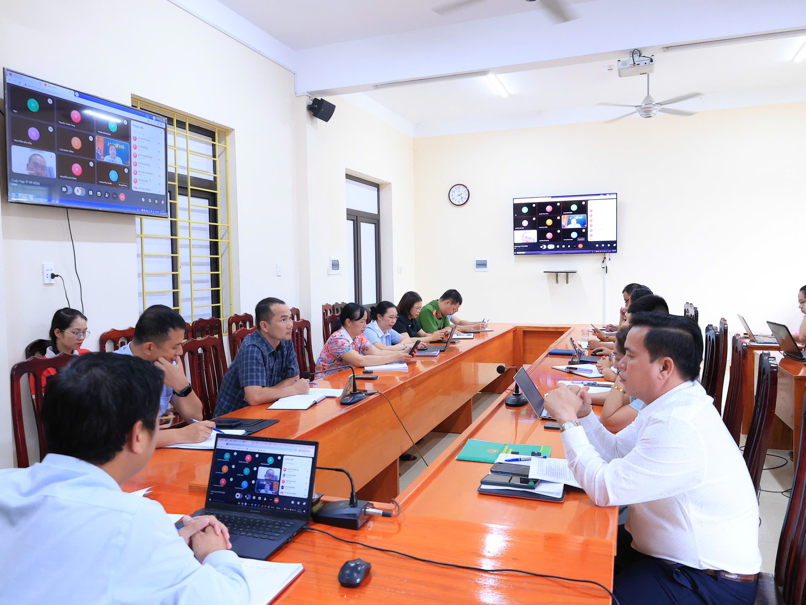 Xã Nhữ Khê ứng dụng Tami OA trong tổ chức họp trực tuyến – đưa chuyển đổi số vào thực tiễn điều hành