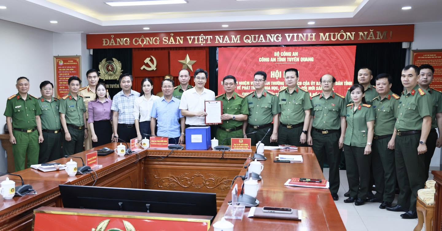 CÔNG AN TỈNH TUYÊN QUANG TIẾP NHẬN NHIỆM VỤ CƠ QUAN THƯỜNG TRỰC BAN CHỈ ĐẠO 57 CỦA UBND TỈNH