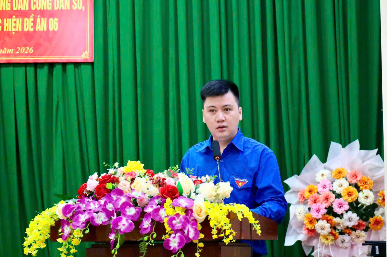 đo&agrave;n.jpg