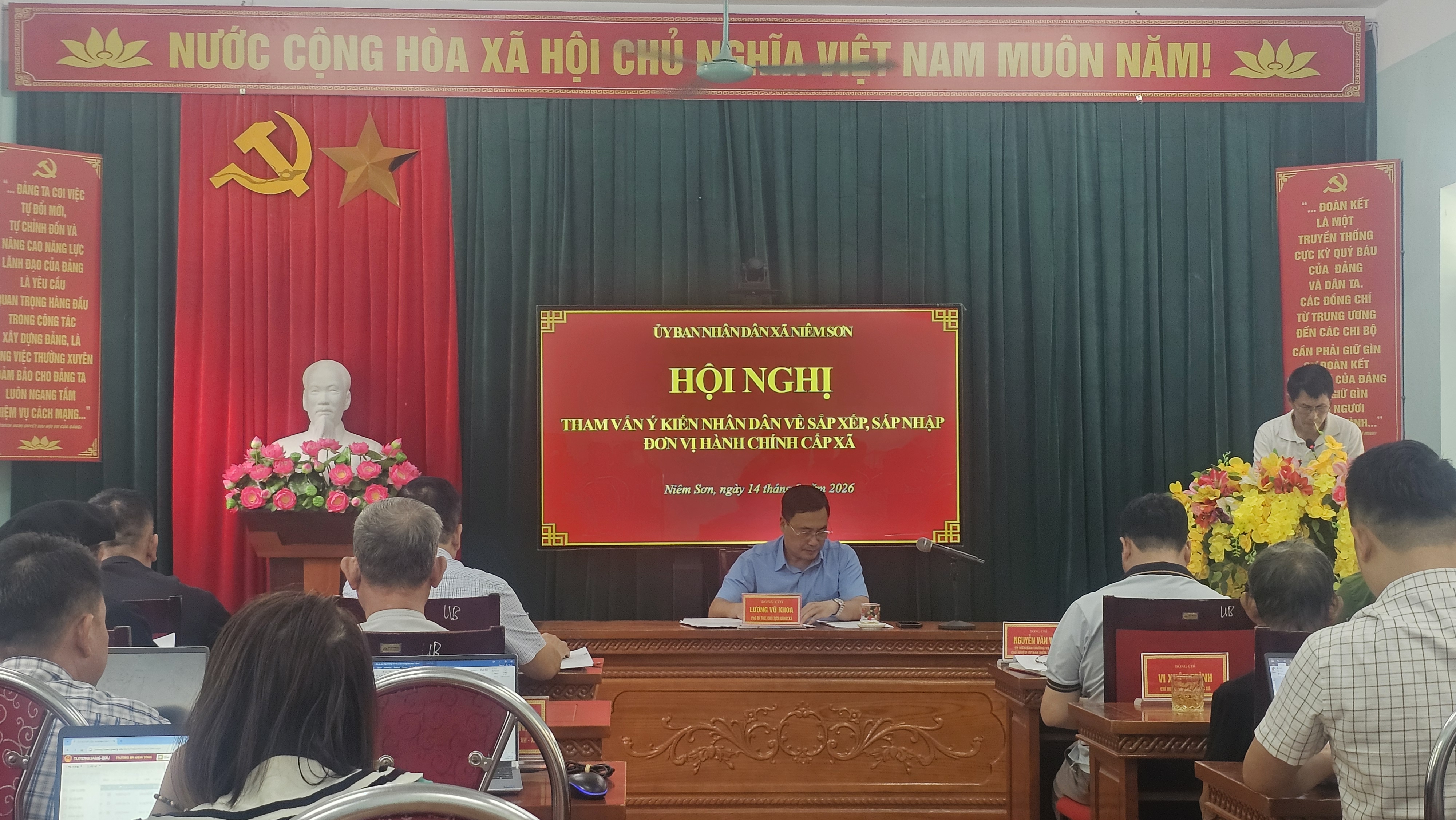 Xã Niêm Sơn tổ chức hội nghị tham vấn ý kiến nhân dân về sắp xếp, sáp nhập đơn vụ hành chính cấp xã