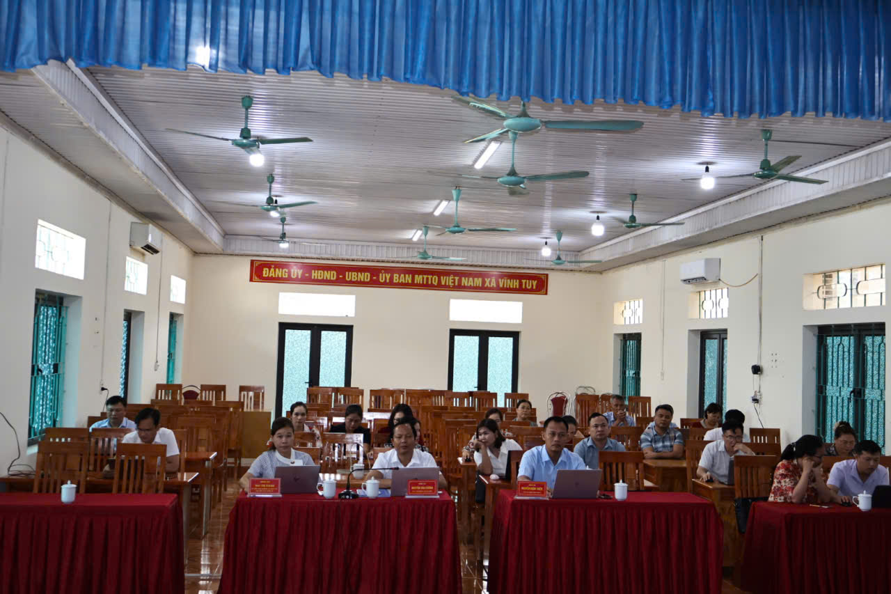 HN trực tuyến ch 25 th 8 TK gi&aacute;o dục 3.jpg