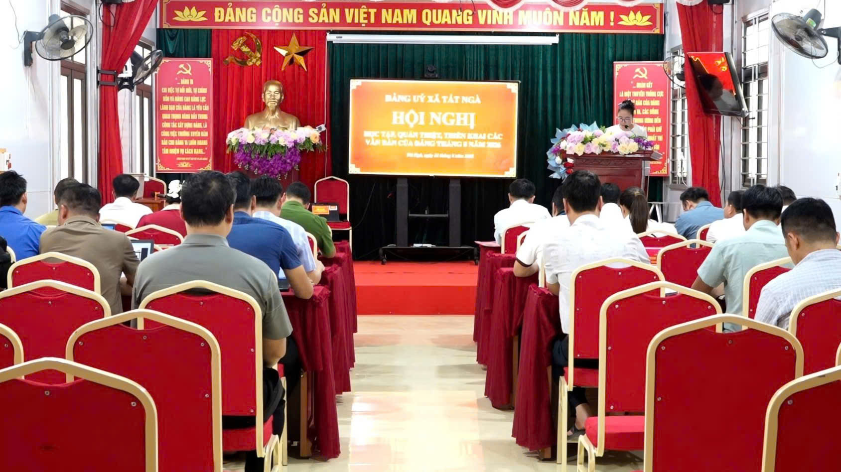 Hội nghị học tập, quán triệt, triển khai các văn bản của Đảng tháng 8 năm 2026