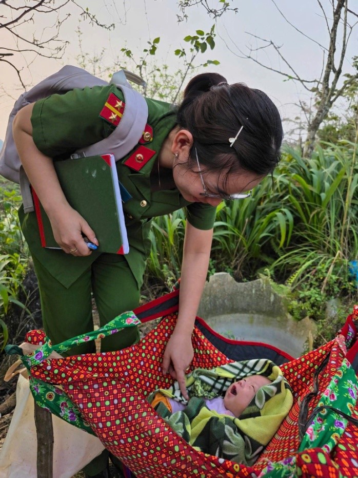 PHỤ NỮ CÔNG AN TỈNH TUYÊN QUANG BẢN LĨNH, TẬN TỤY VÌ NHÂN DÂN PHỤC VỤ
