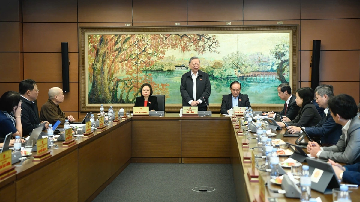 Tổng Bí thư Tô Lâm: Thực phẩm không an toàn, xây bao nhiêu bệnh viện cũng thiếu