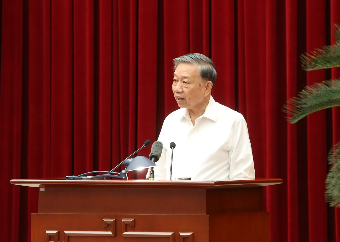 CÁN BỘ QUY HOẠCH PHẢI RÈN LUYỆN NGHIÊM TÚC HƠN, THỬ THÁCH CAO HƠN, SÀNG LỌC THỰC CHẤT HƠN