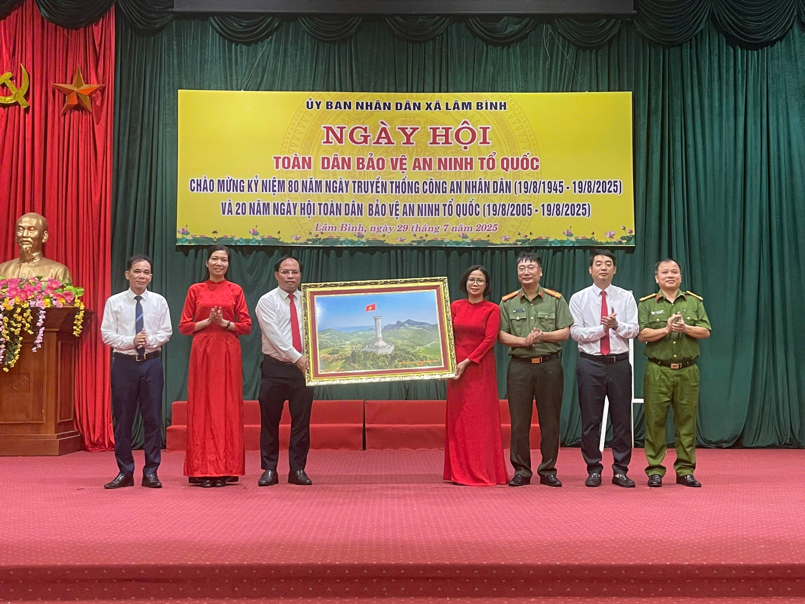 Ngày hội toàn dân bảo vệ an ninh Tổ quốc xã Lâm Bình 