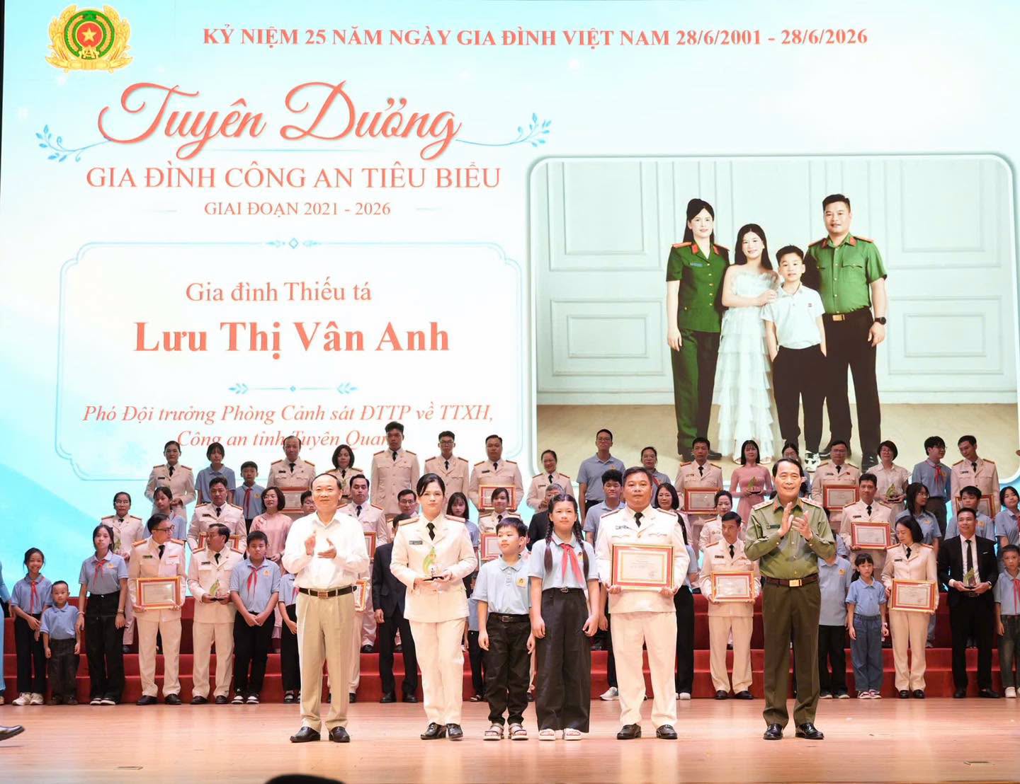 CHÚC MỪNG NGÀY GIA ĐÌNH VIỆT NAM 28/6