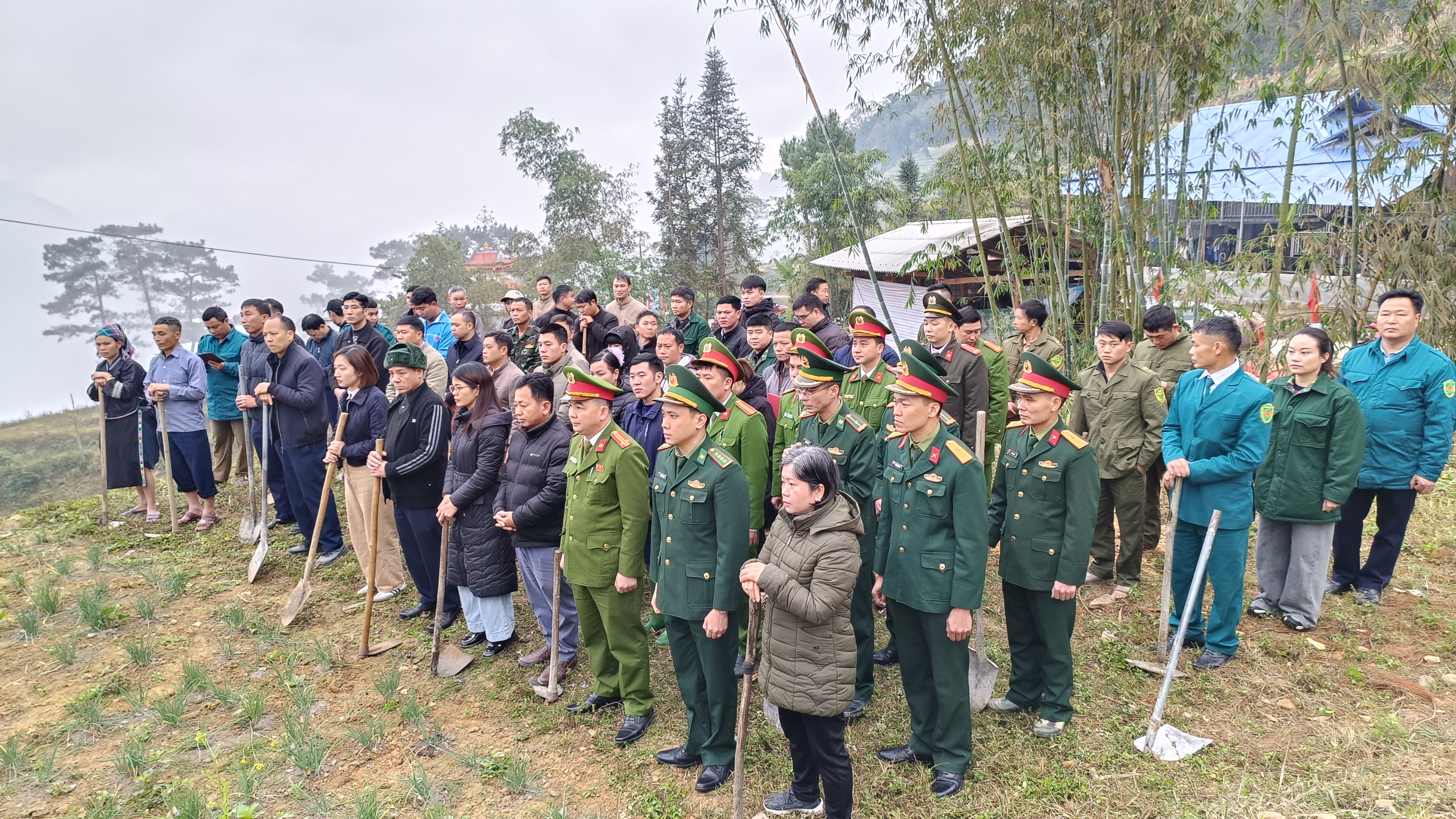 Xã Thàng Tín tổ chức Lễ phát động “Ngày hội xuống đồng” và “Tết trồng cây” Xuân Bính Ngọ năm 2026