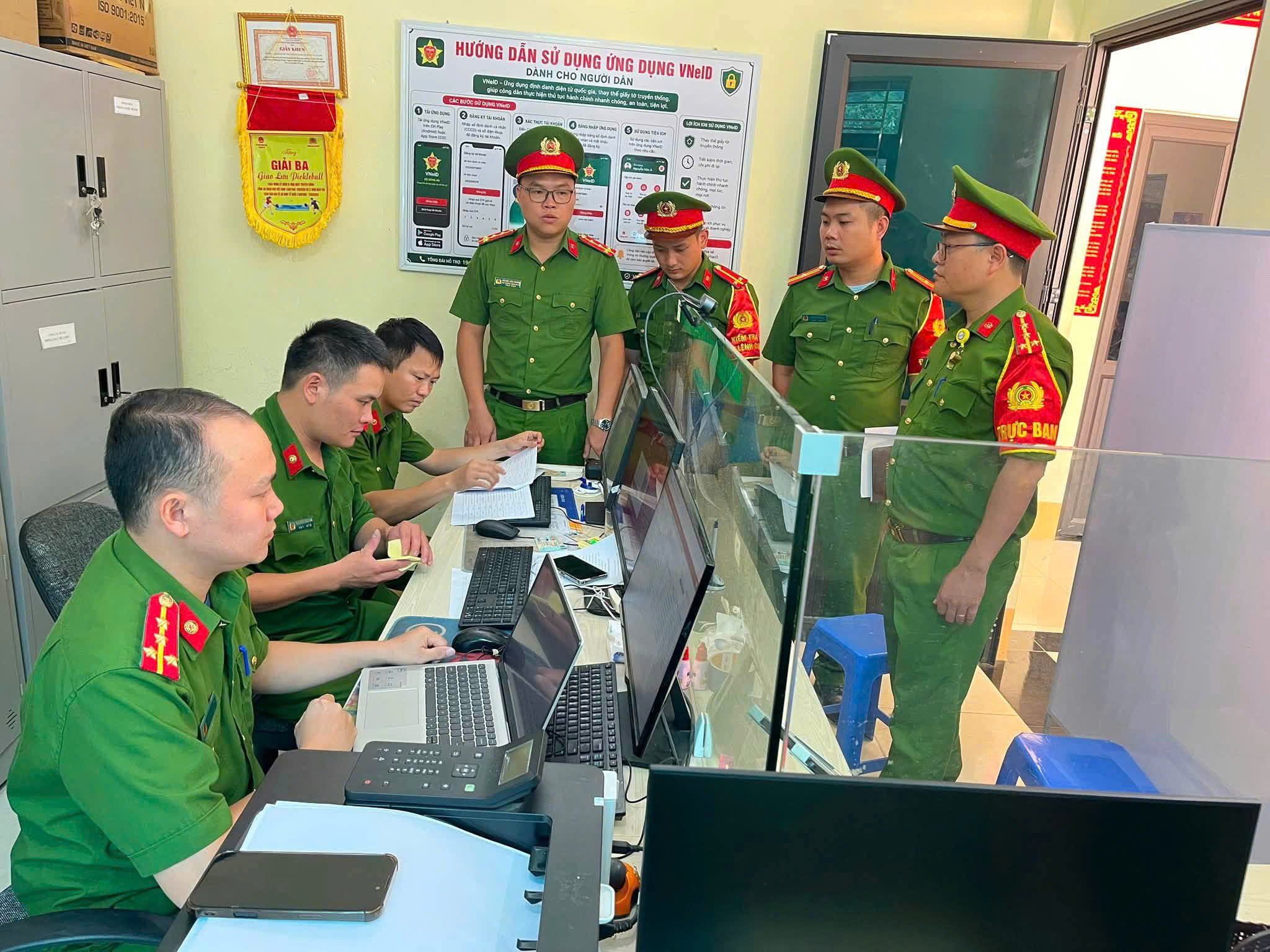 CÔNG AN XÃ CÁN TỶ TỔ CHỨC KIỂM TRA ĐIỀU LỆNH CÔNG AN NHÂN DÂN
