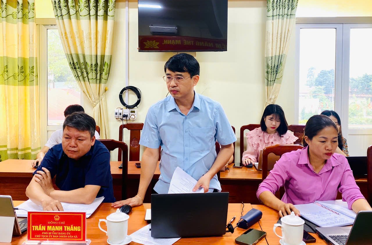 B&iacute; thư 2.jpg