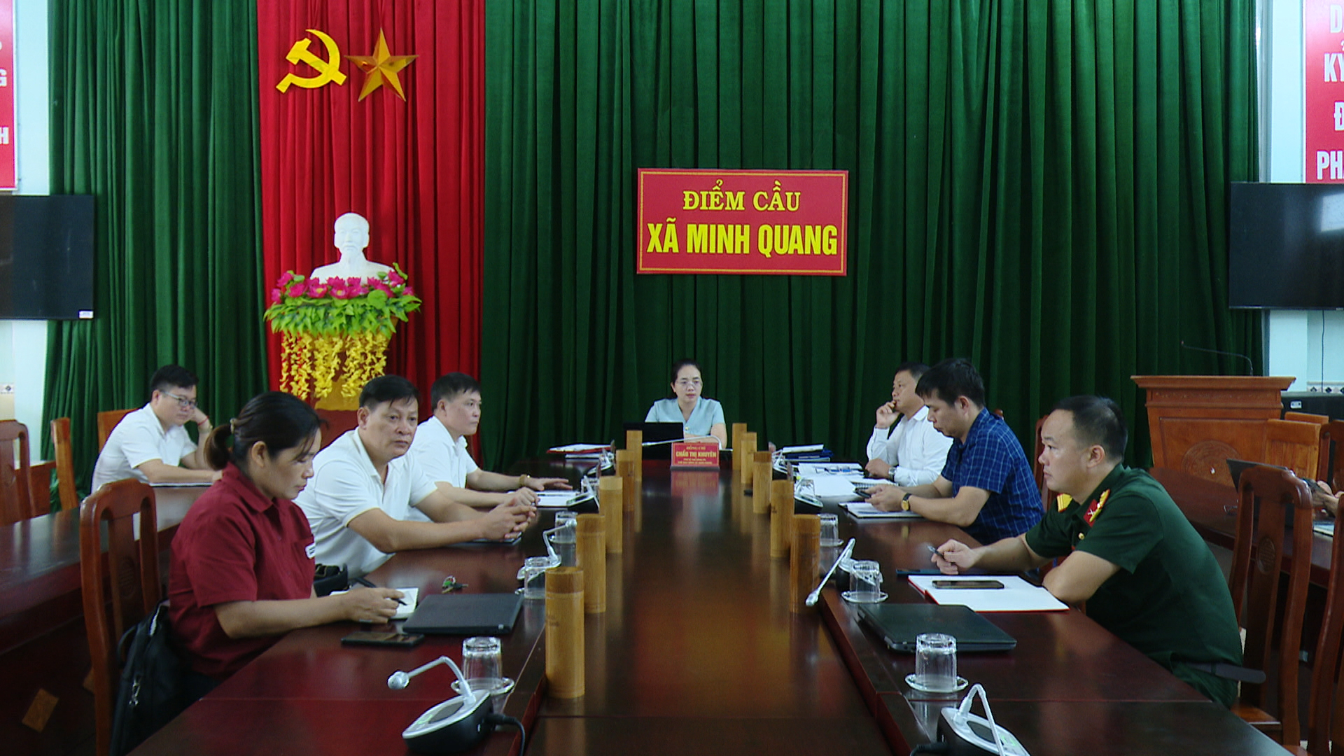 Minh Quang dự hội nghị trực tuyến đánh giá tiến độ thực hiện nhiệm vụ chỉnh lý, số hóa tài liệu, hồ sơ điện tử trên địa bàn tỉnh