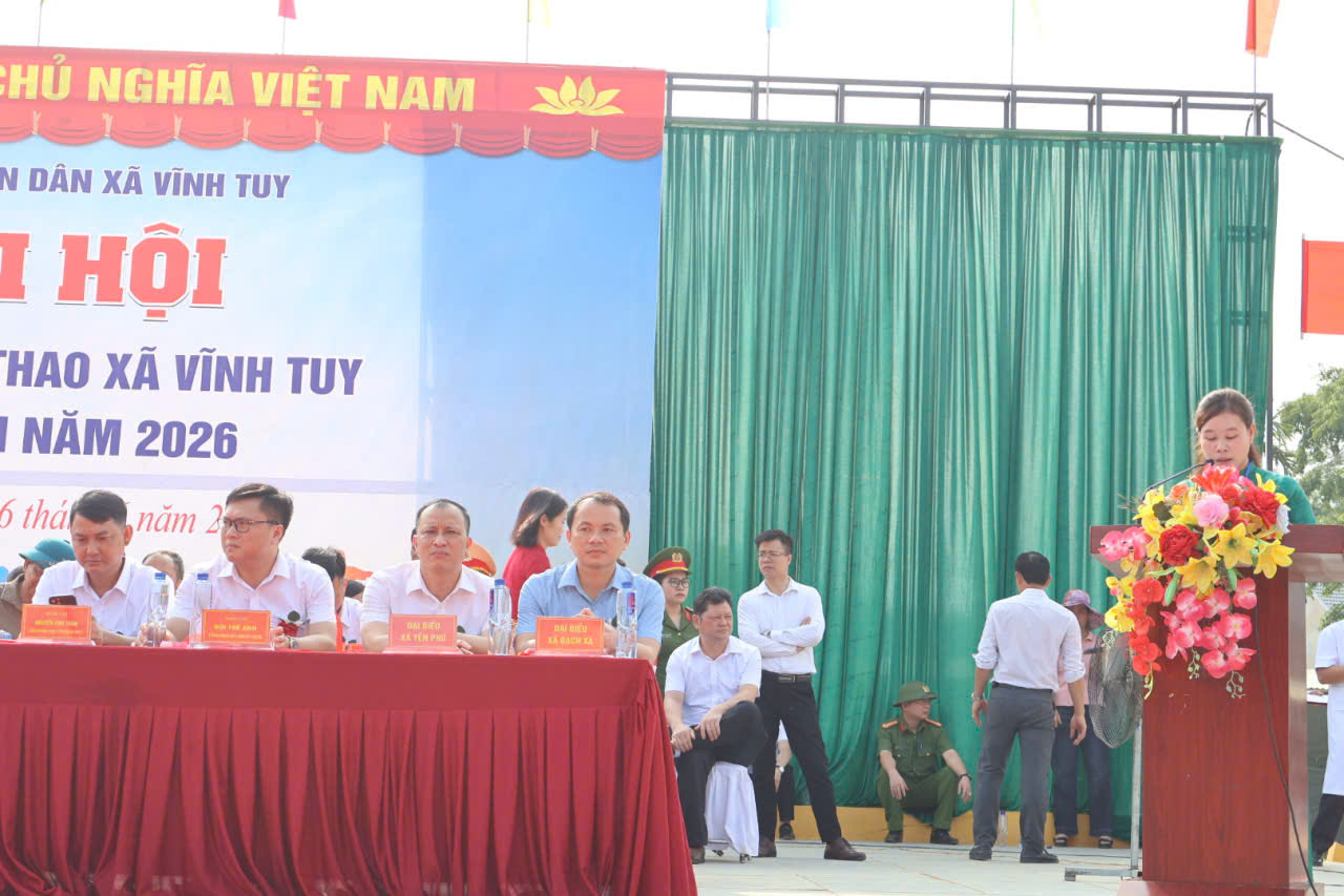 Khai mạc ph biểu.jpg