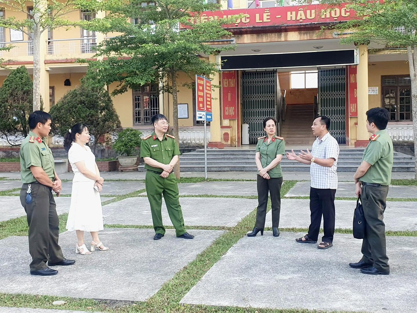 CÔNG AN TỈNH TĂNG CƯỜNG KIỂM TRA CÔNG TÁC BẢO ĐẢM AN NINH, AN TOÀN TẠI CÁC ĐIỂM THI TRÊN ĐỊA BÀN TOÀN TỈNH