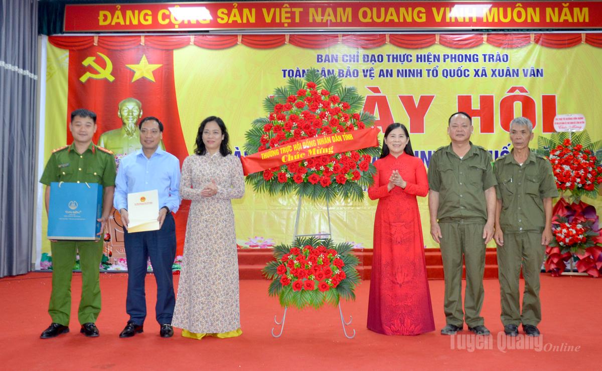 Phó Chủ tịch HĐND tỉnh Lê Thị Thanh Trà dự Ngày hội Toàn dân bảo vệ an ninh Tổ quốc năm 2026 xã Xuân Vân