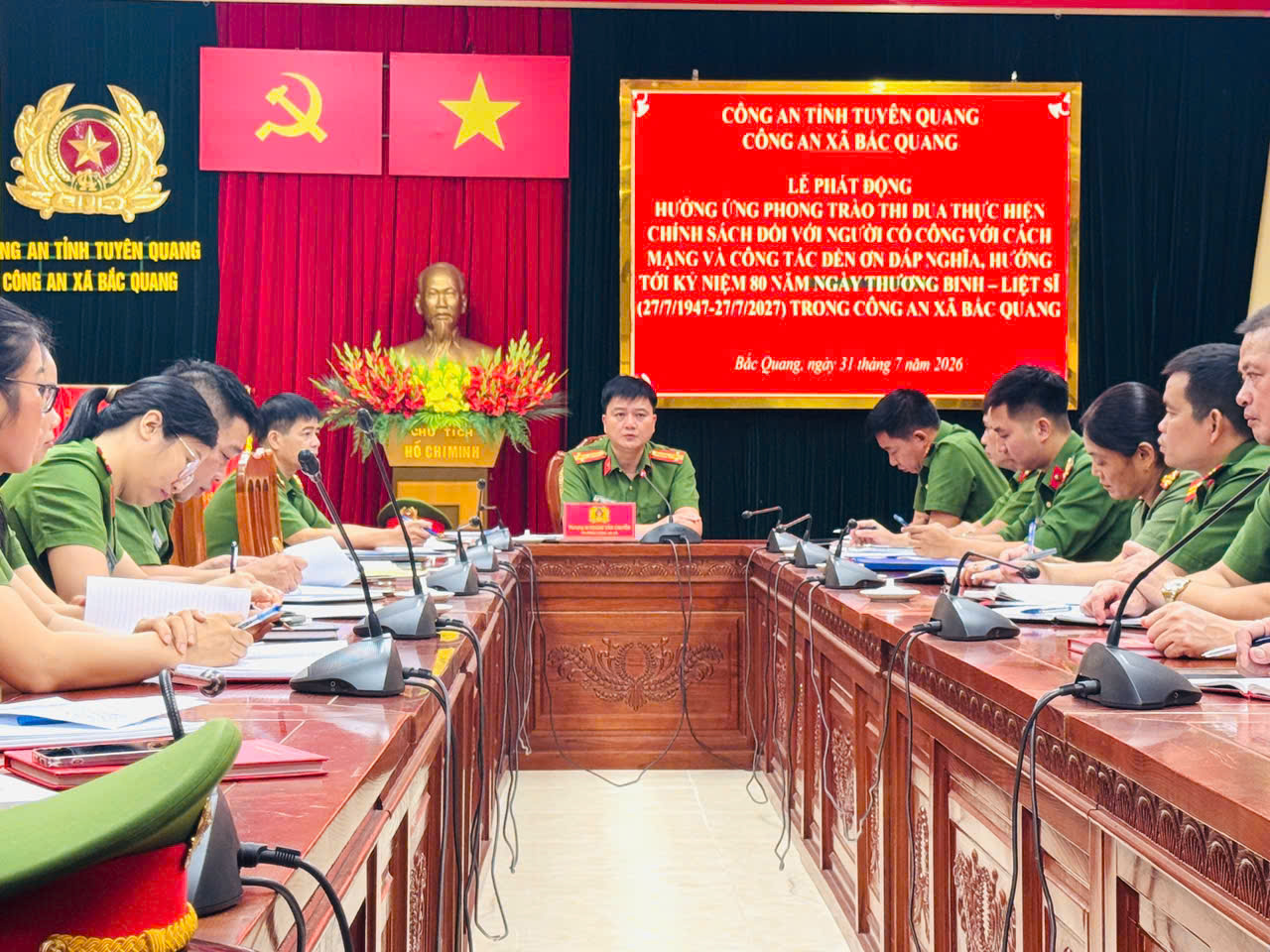 CÔNG AN XÃ BẮC QUANG TỔ CHỨC LỄ PHÁT ĐỘNG PHONG TRÀO THI ĐUA "ĐỀN ƠN ĐÁP NGHĨA" – HƯỚNG TỚI KỶ NIỆM 80 NĂM NGÀY THƯƠNG BINH - LIỆT SĨ (27/7)