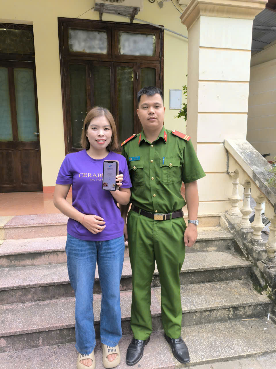 HÀNH ĐỘNG ĐẸP GIỮA ĐỜI THƯỜNG