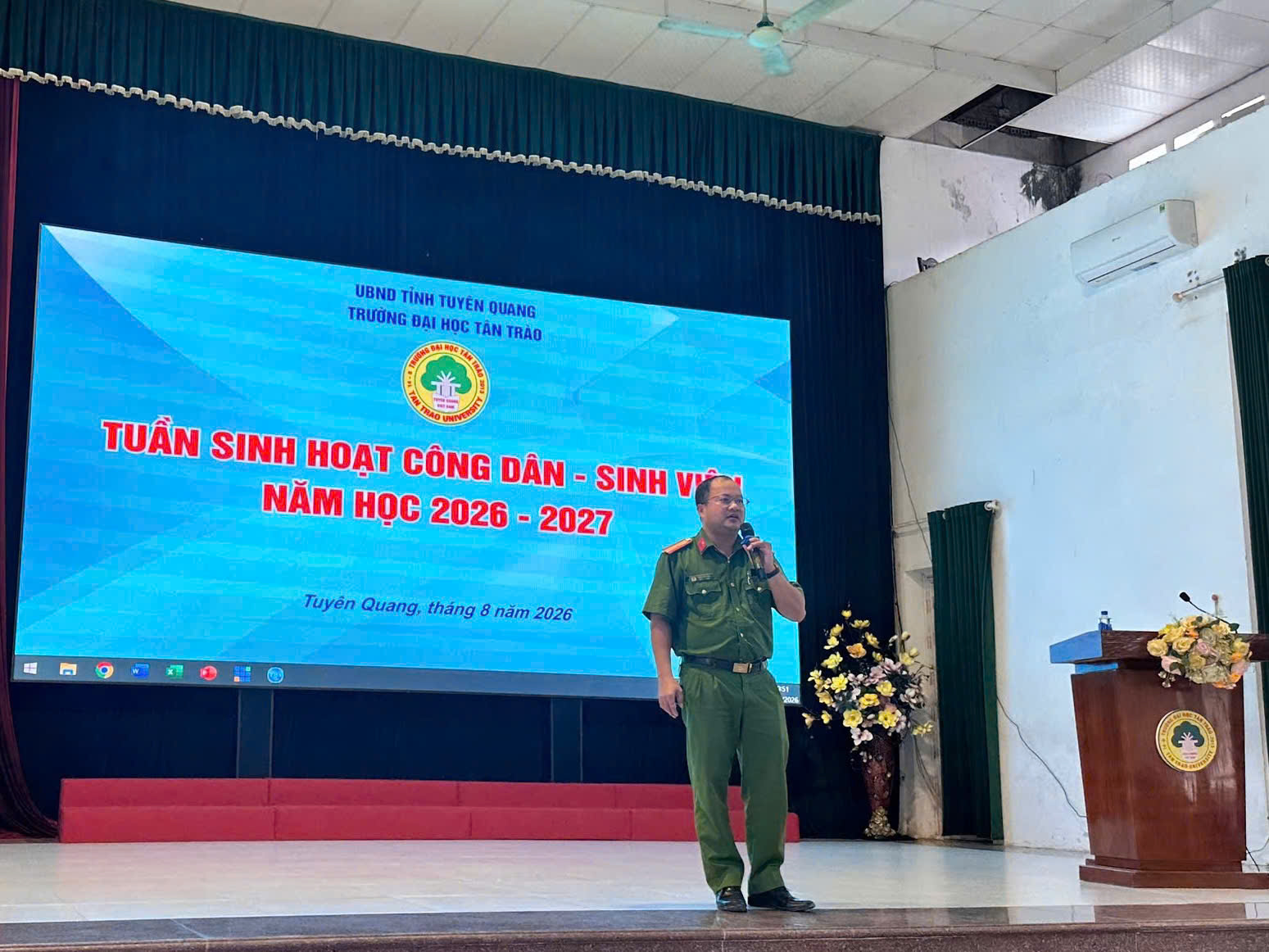 Công an phường Minh Xuân đẩy mạnh tuyên truyền Luật Cư trú