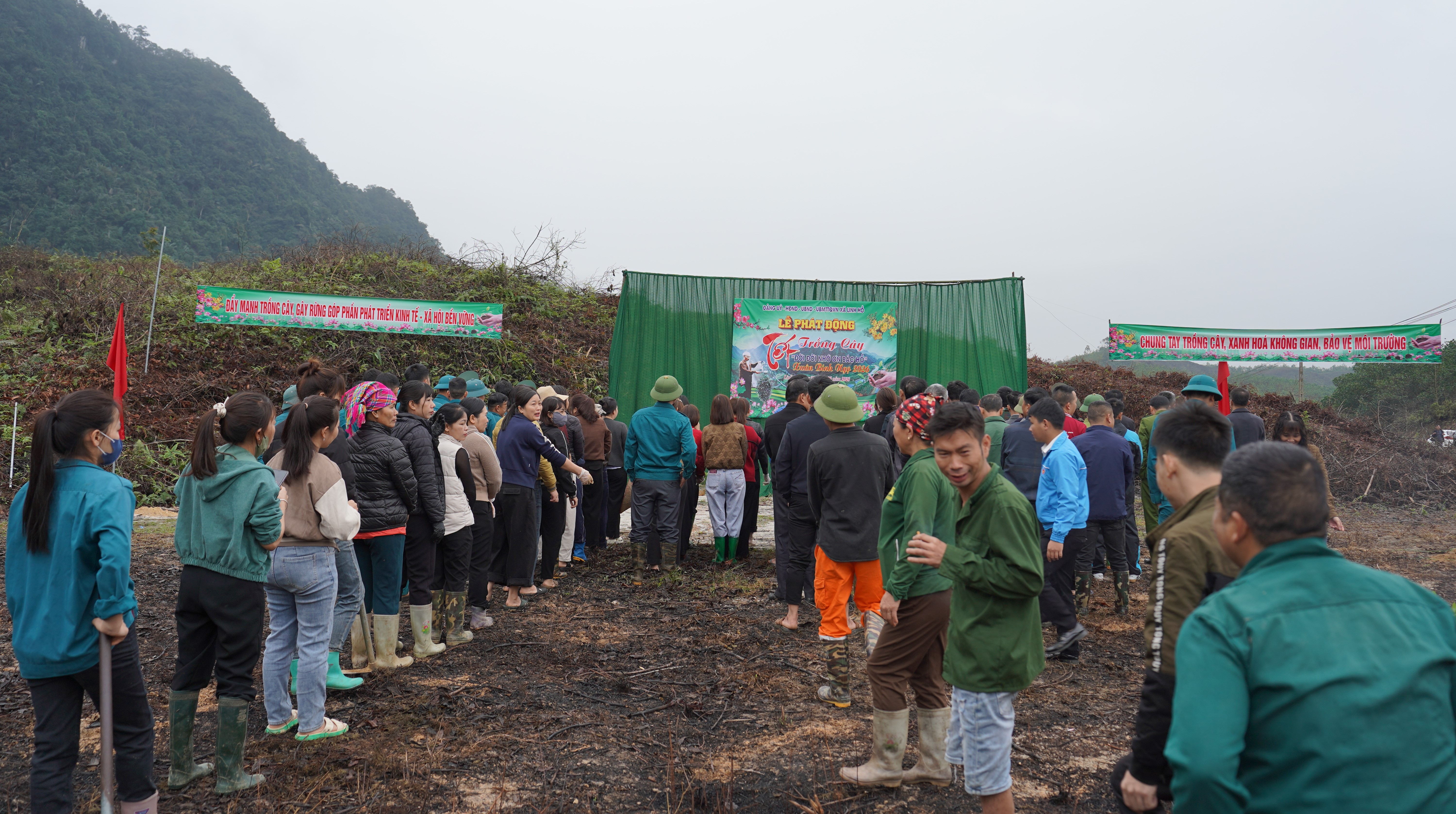 Xã Linh Hồ tổ chức Lễ phát động “Tết trồng cây đời đời nhớ ơn Bác Hồ” Xuân Bính Ngọ năm 2026