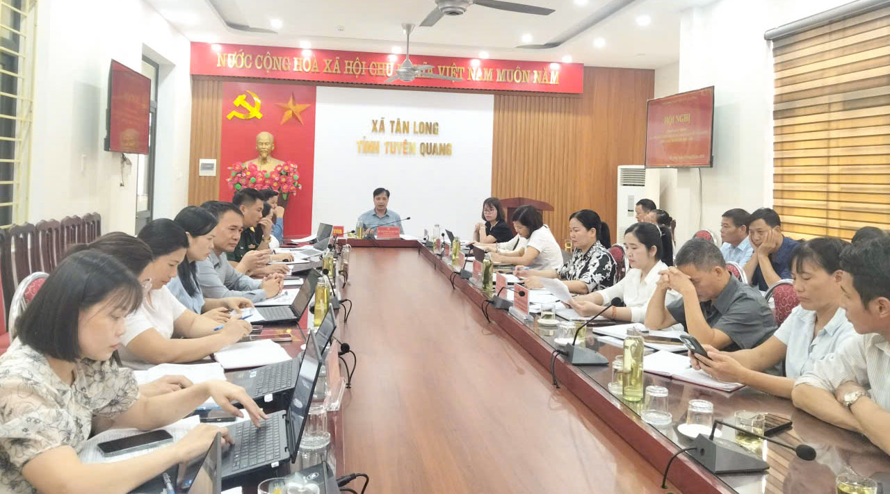 HỘI NGHỊ PHIÊN GIẢI TRÌNH CỦA THƯỜNG TRỰC HĐND XÃ TÂN LONG