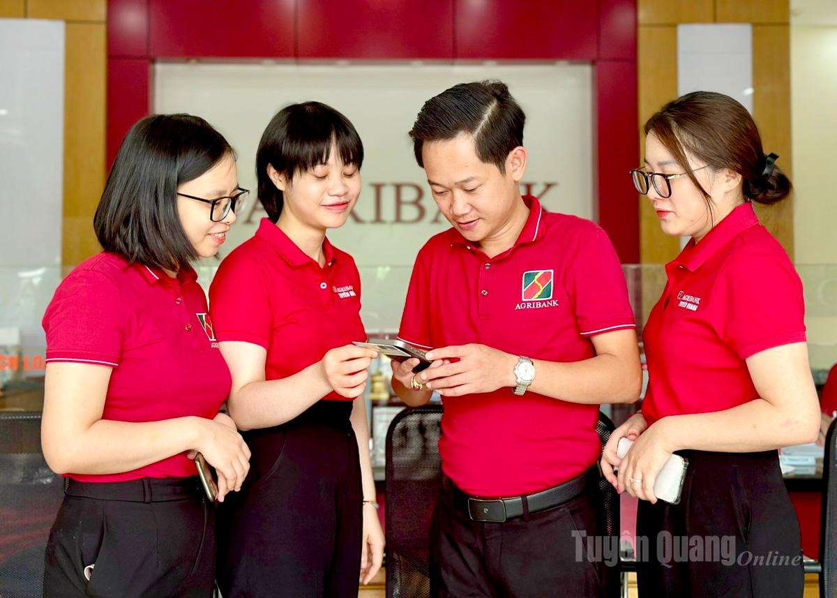 Agribank - Tiên phong chuyển đổi số