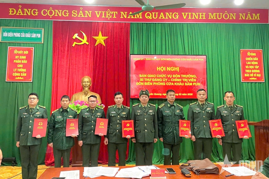 halinh4.jpg