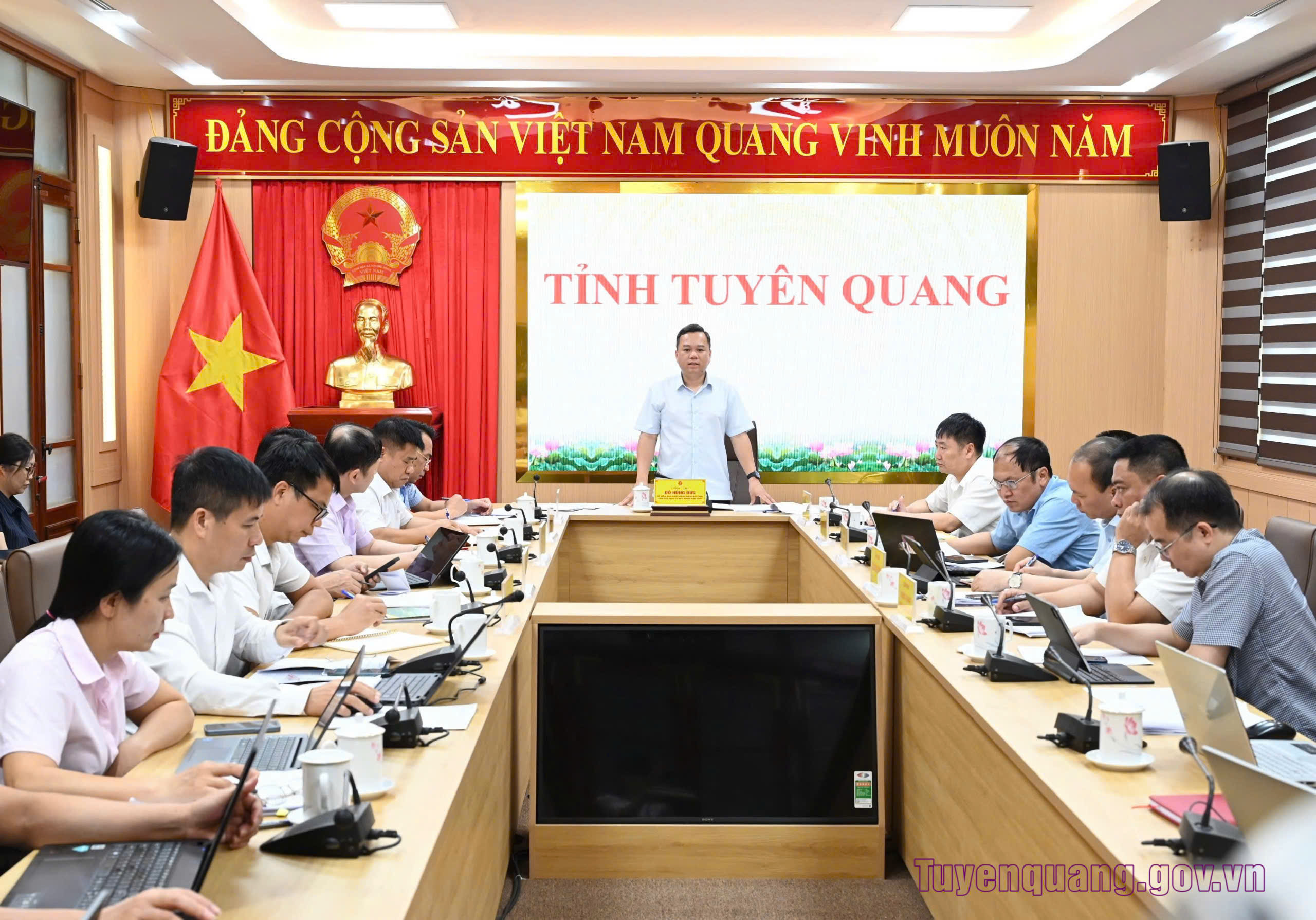 Tập trung tháo gỡ vướng mắc, đẩy nhanh giải ngân các chương trình MTQG