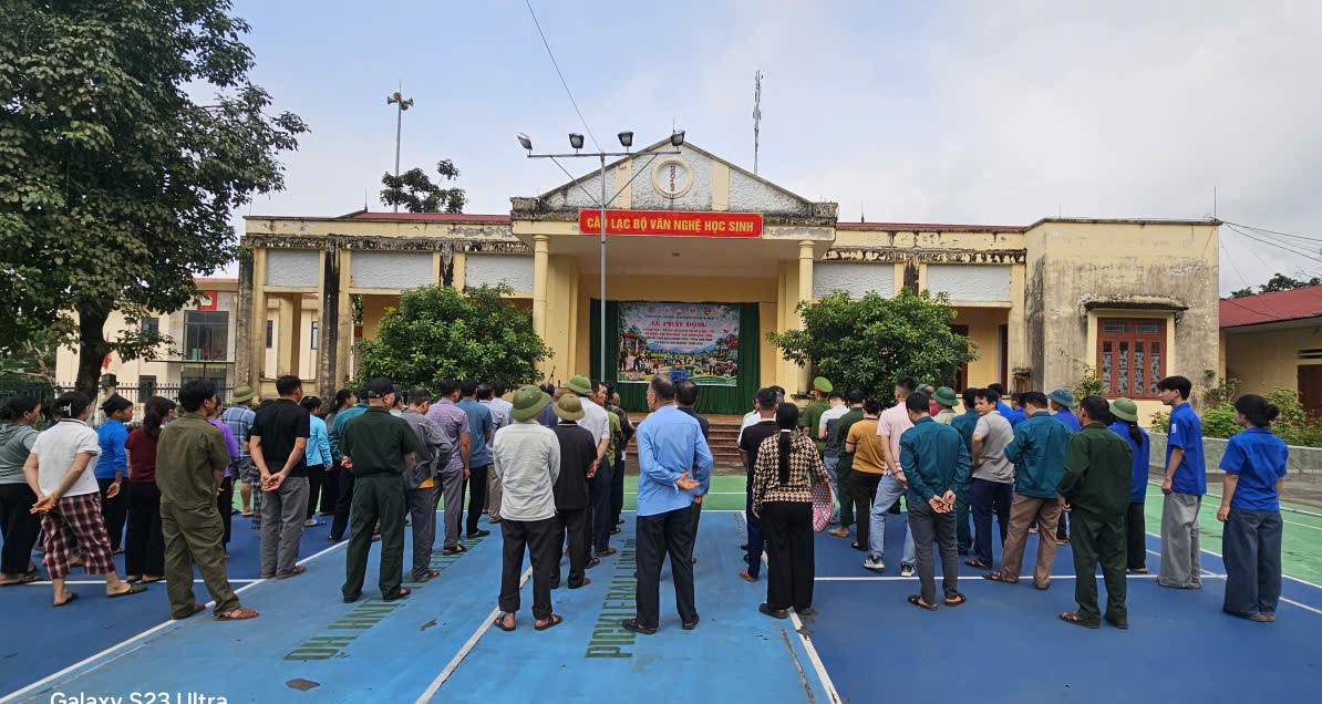 Xã Linh Hồ phát động phong trào “Linh Hồ chung tay xử lý rác thải và chống rác thải nhựa” giai đoạn 2026 – 2030. 
