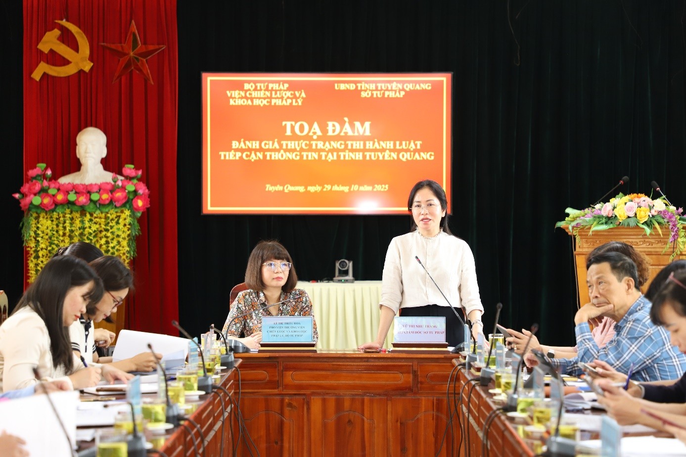 Viện Chiến lược và Khoa học pháp lý, Bộ Tư pháp tổ chức đánh giá thực trạng thi hành Luật Tiếp cận thông tin tại tỉnh Tuyên Quang