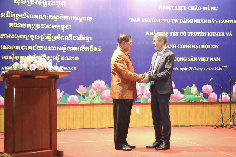 Thúc đẩy quan hệ hữu nghị và hợp tác toàn diện Việt Nam-Campuchia