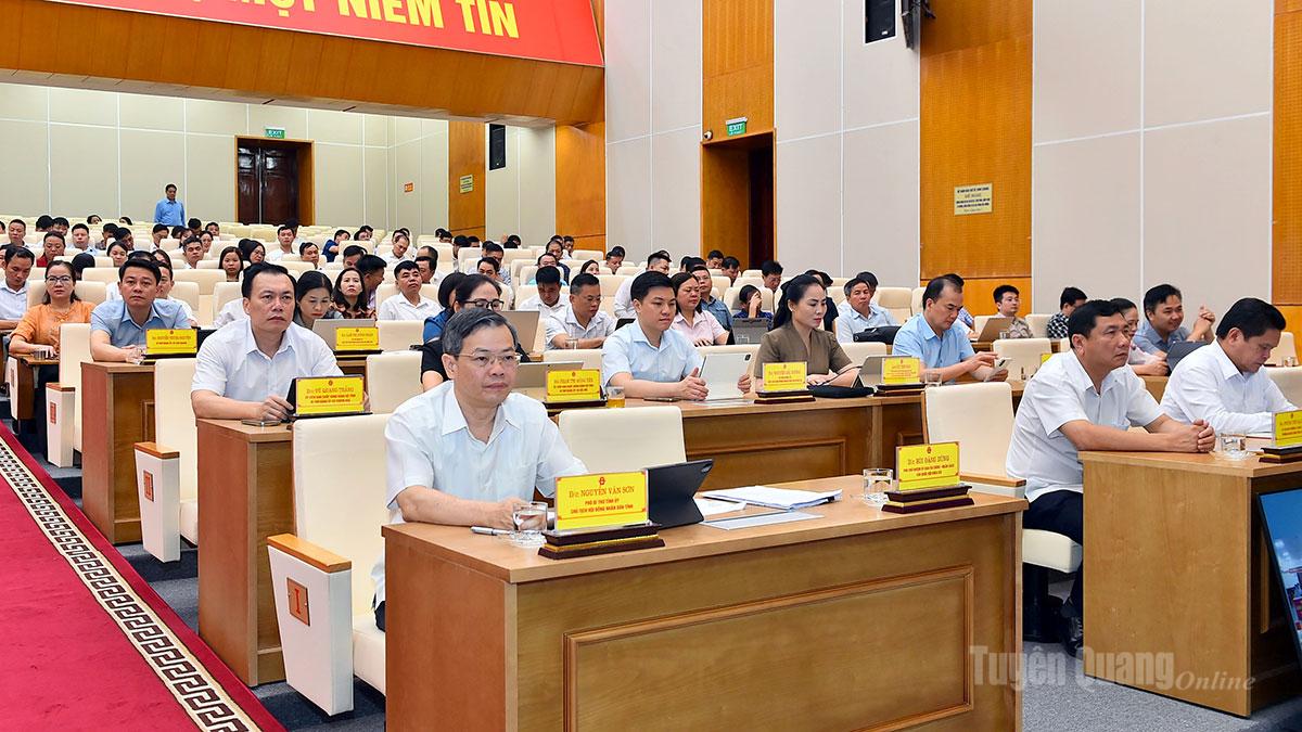 Bế mạc Hội nghị tập huấn, bồi dưỡng kỹ năng hoạt động cho đại biểu HĐND các cấp
