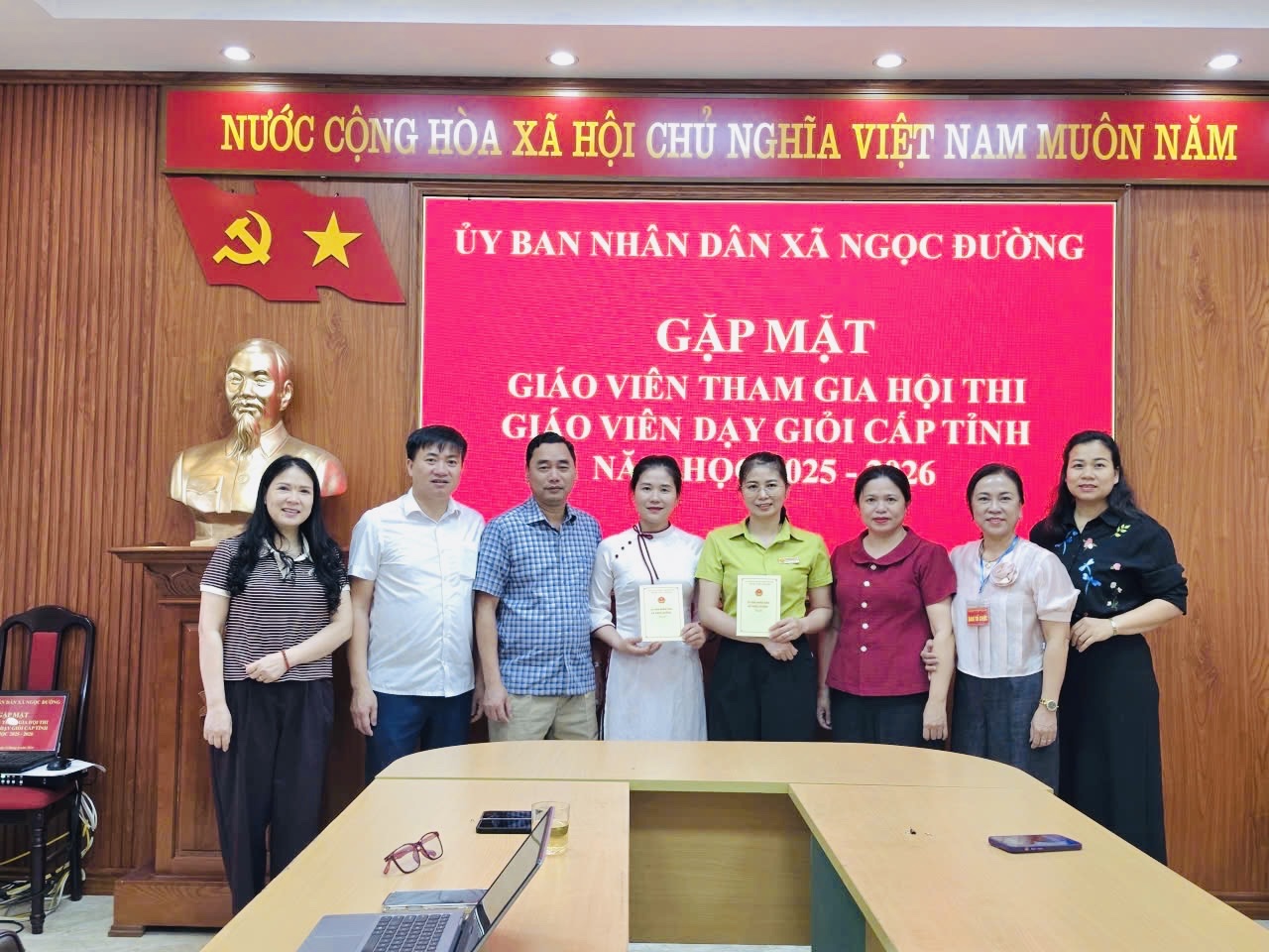 Lãnh đạo xã Ngọc Đường gặp mặt giáo viên mầm non tham gia Hội thi giáo viên dạy giỏi cấp tỉnh