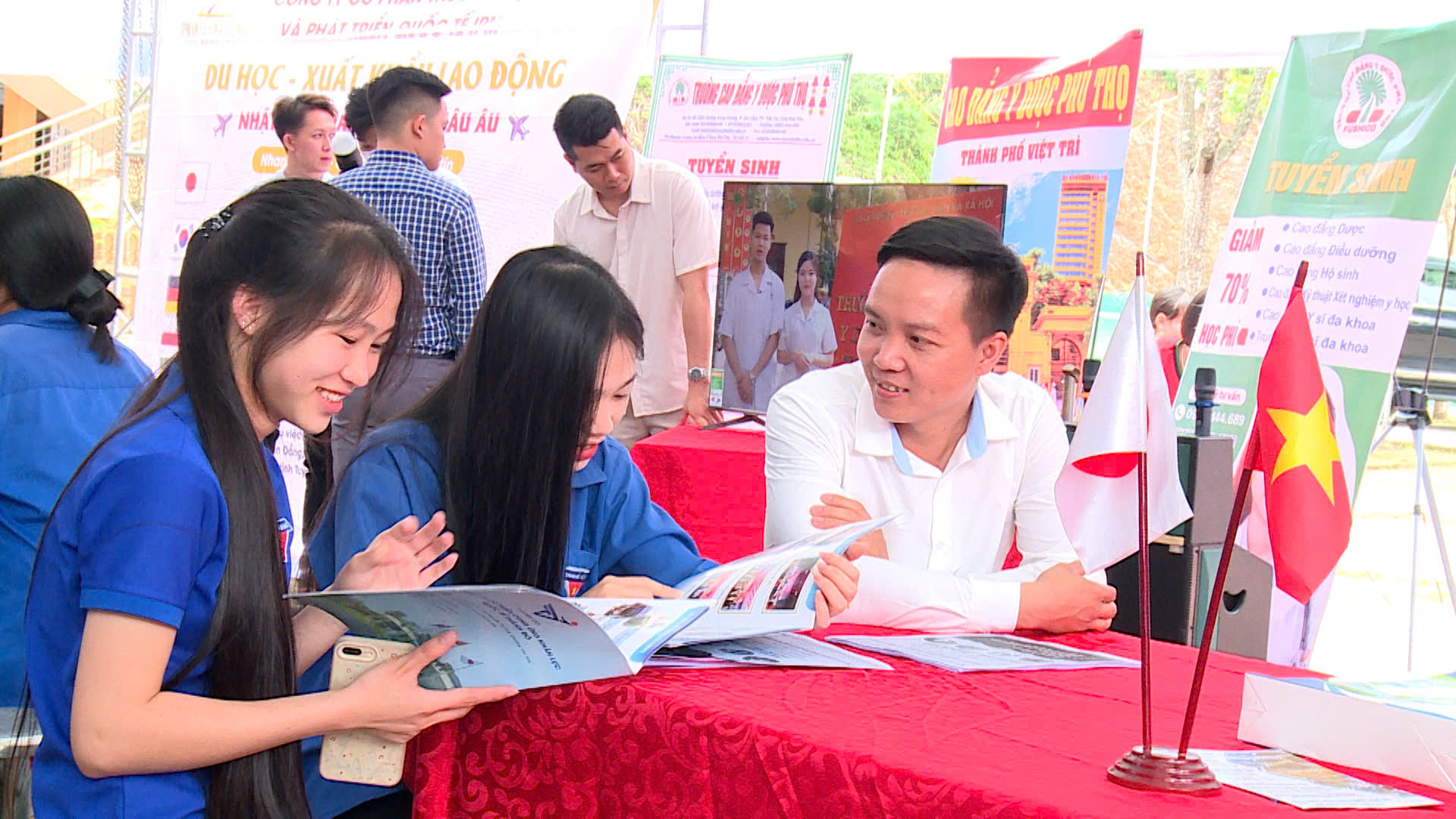 Thông báo của UBND xã Yên Hoa về việc tuyển dụng người lao động đi làm việc tại Đài Loan 