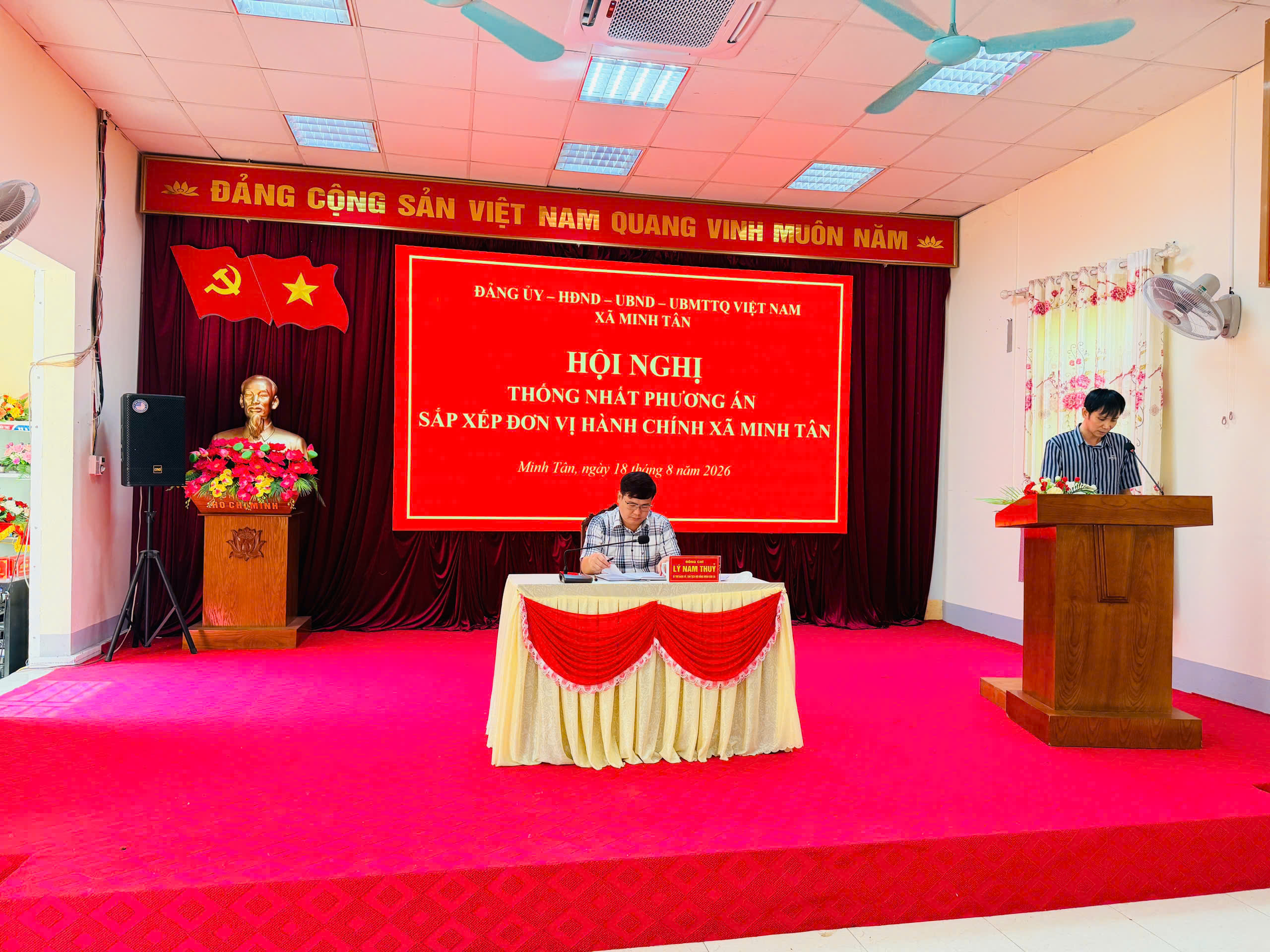 Xã Minh Tân: Tổ chức hội nghị thống nhất phương án sắp xếp đơn vị hành chính