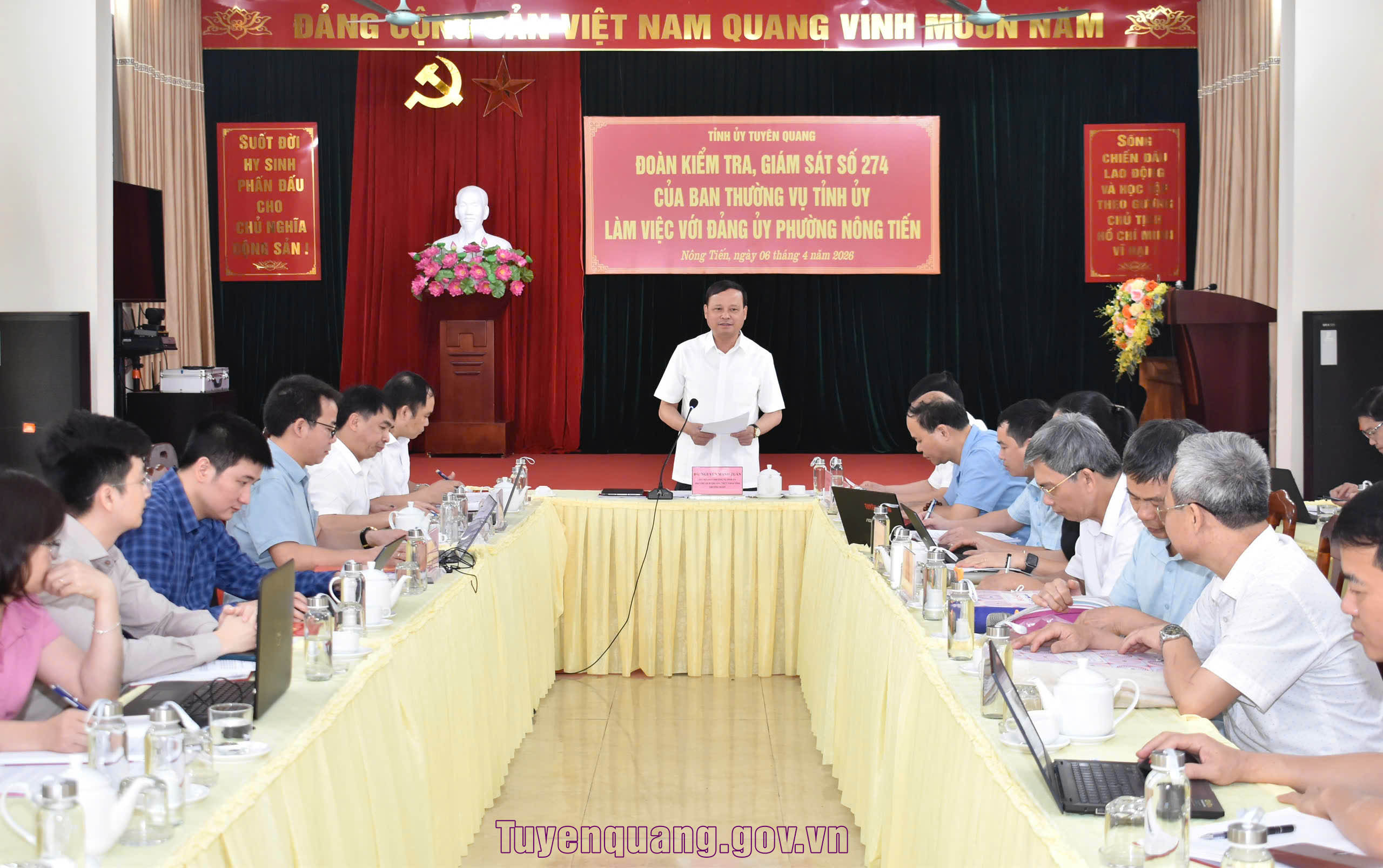 Đoàn kiểm tra, giám sát số 274 làm việc với phường Nông Tiến về thực hiện nghị quyết của Đảng