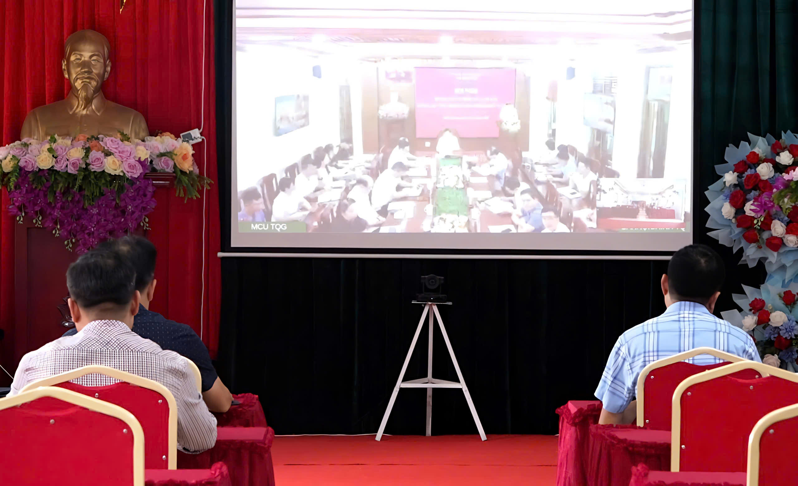 Hội nghị bồi dưỡng nghiệp vụ và sơ kết công tác nội chính Đảng 6 tháng đầu năm 2026