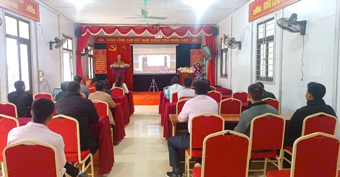 Xã Tát Ngà tham dự hội nghị triển khai công tác vận động bầu cử