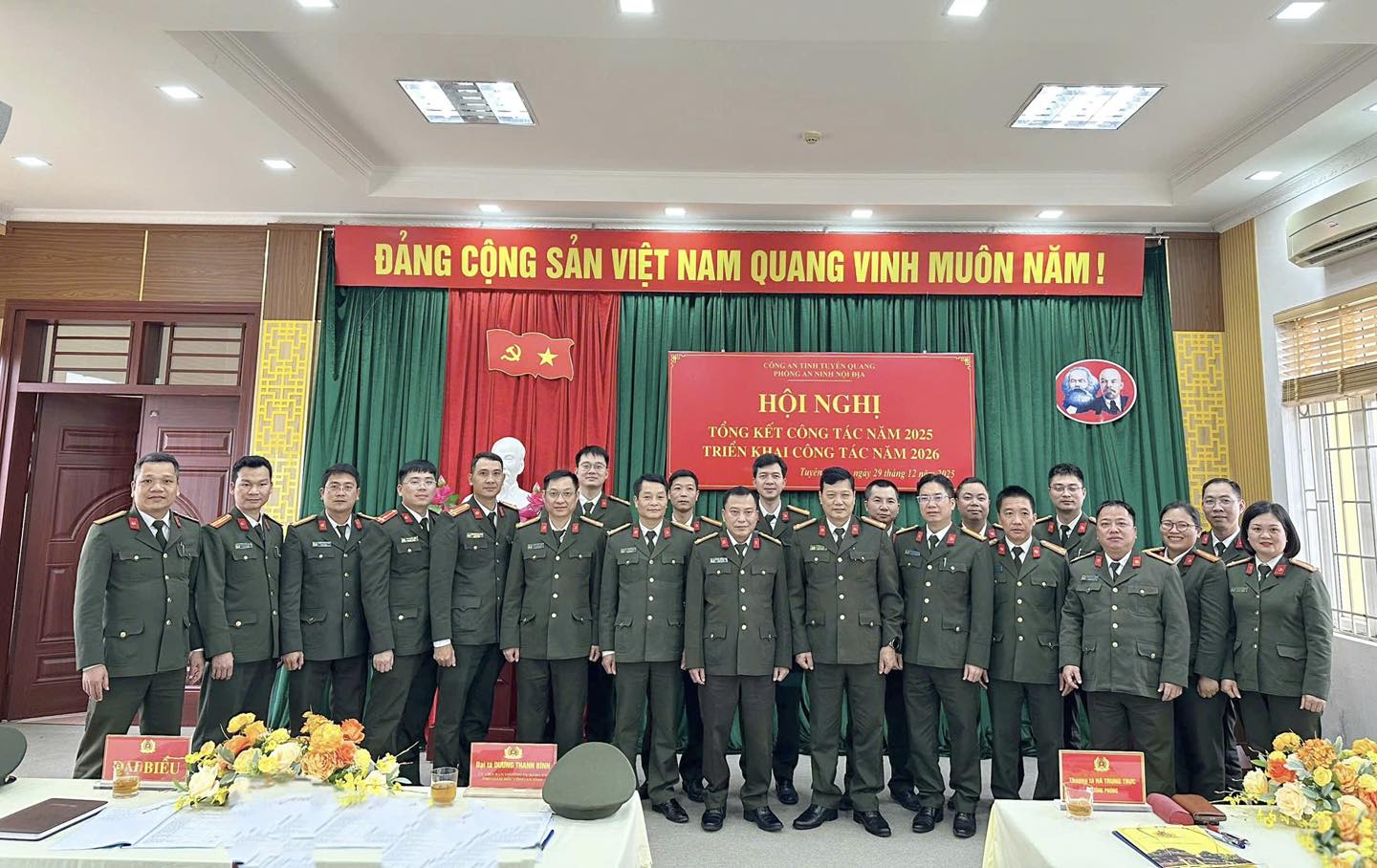 ĐỔI MỚI TƯ DUY, CHÍNH QUY, TINH NHUỆ, HIỆN ĐẠI, VÌ AN NINH TỔ QUỐC