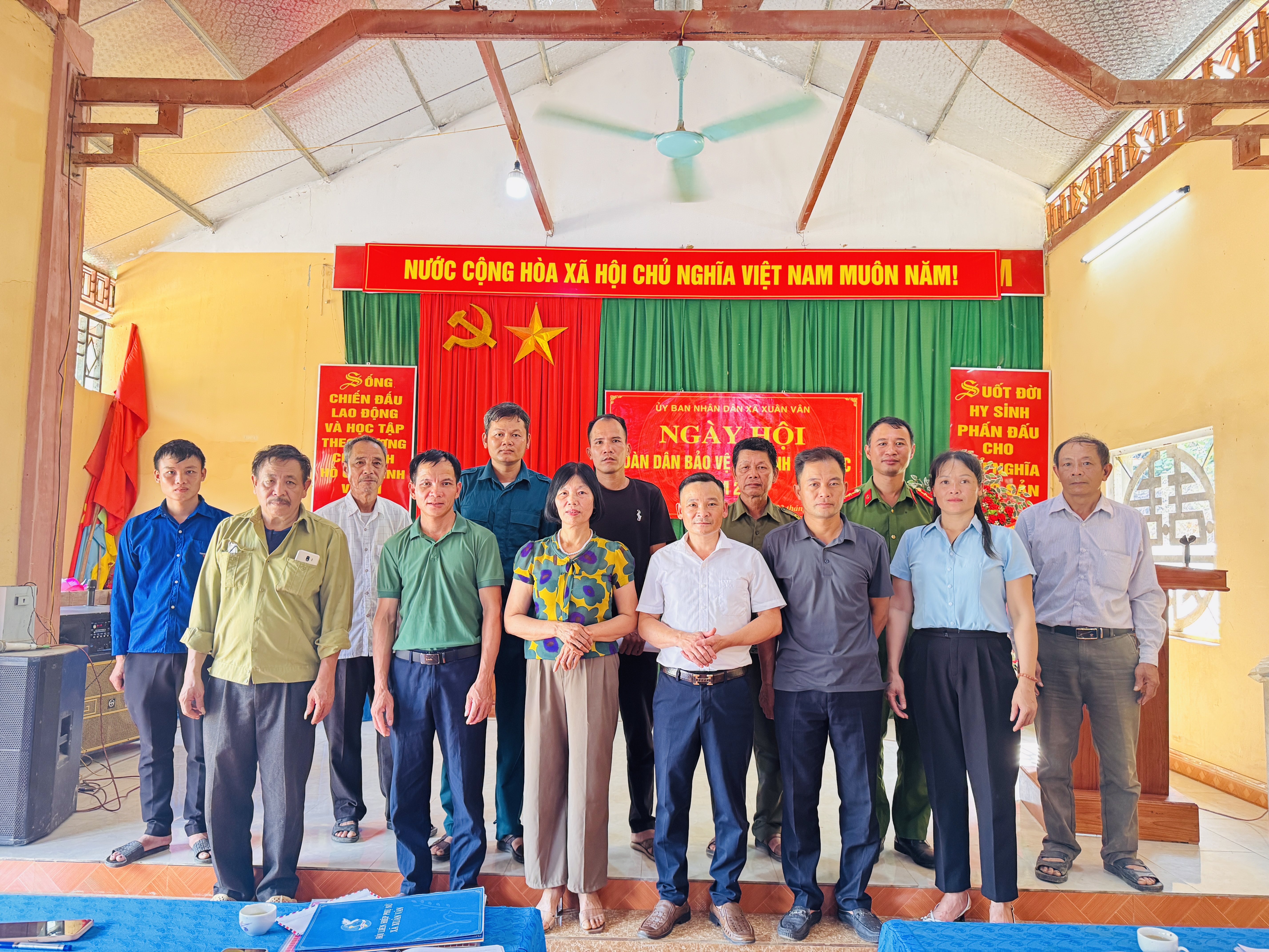 THÔN KIM CHÂU TỔ CHỨC NGÀY HỘI “TOÀN DÂN BẢO VỆ AN NINH TỔ QUỐC” NĂM 2026