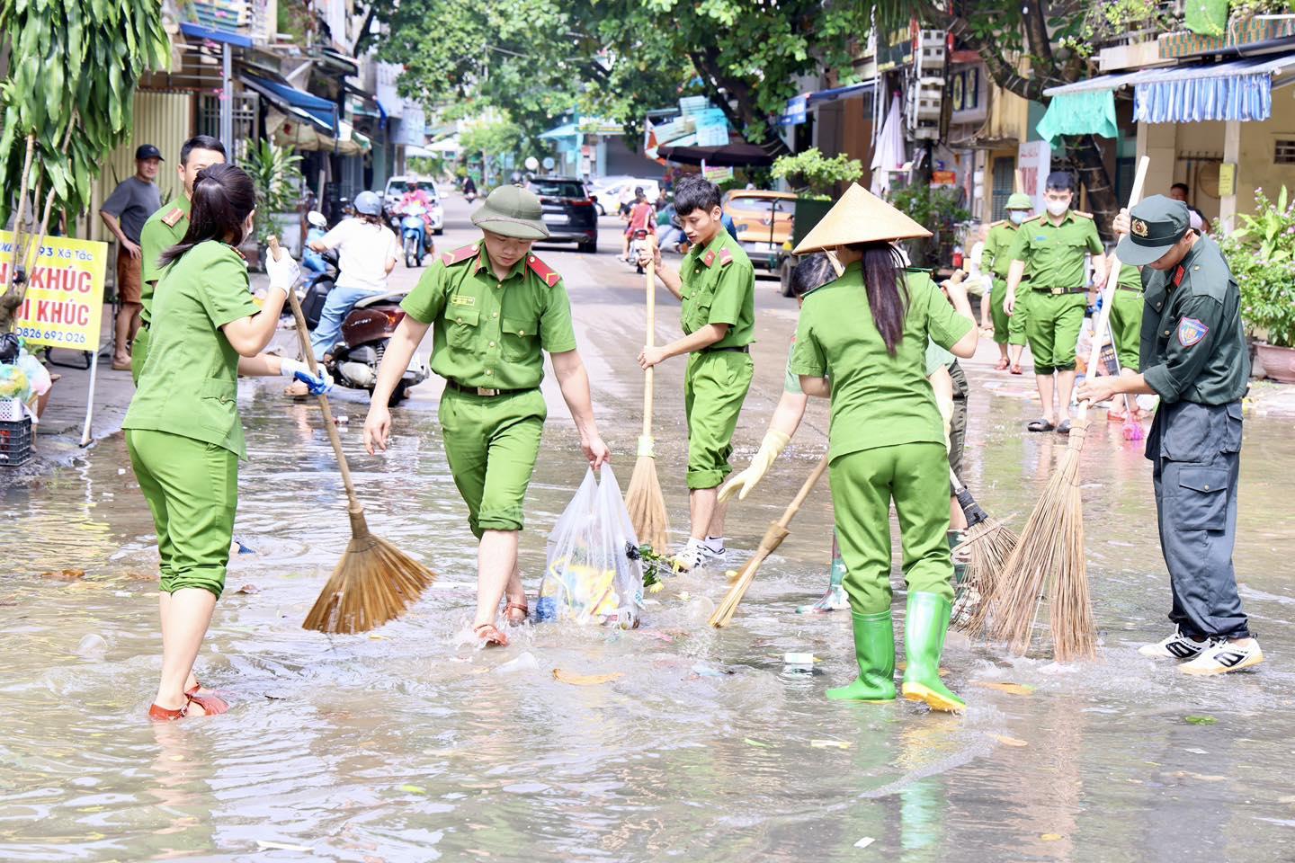 Tuyên Quang tập trung khắc phục hậu quả mưa lũ, sớm ổn định đời sống Nhân dân