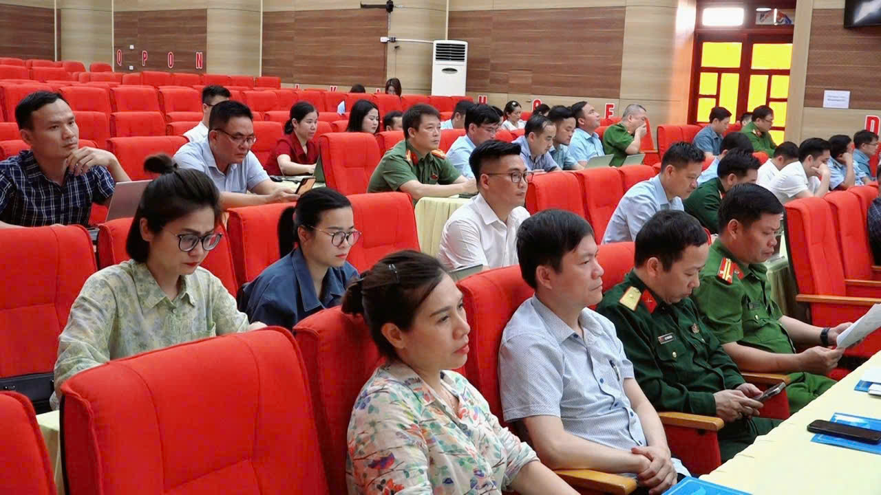 HN k&yacute; kết 8 x&atilde; KT VH.jpg