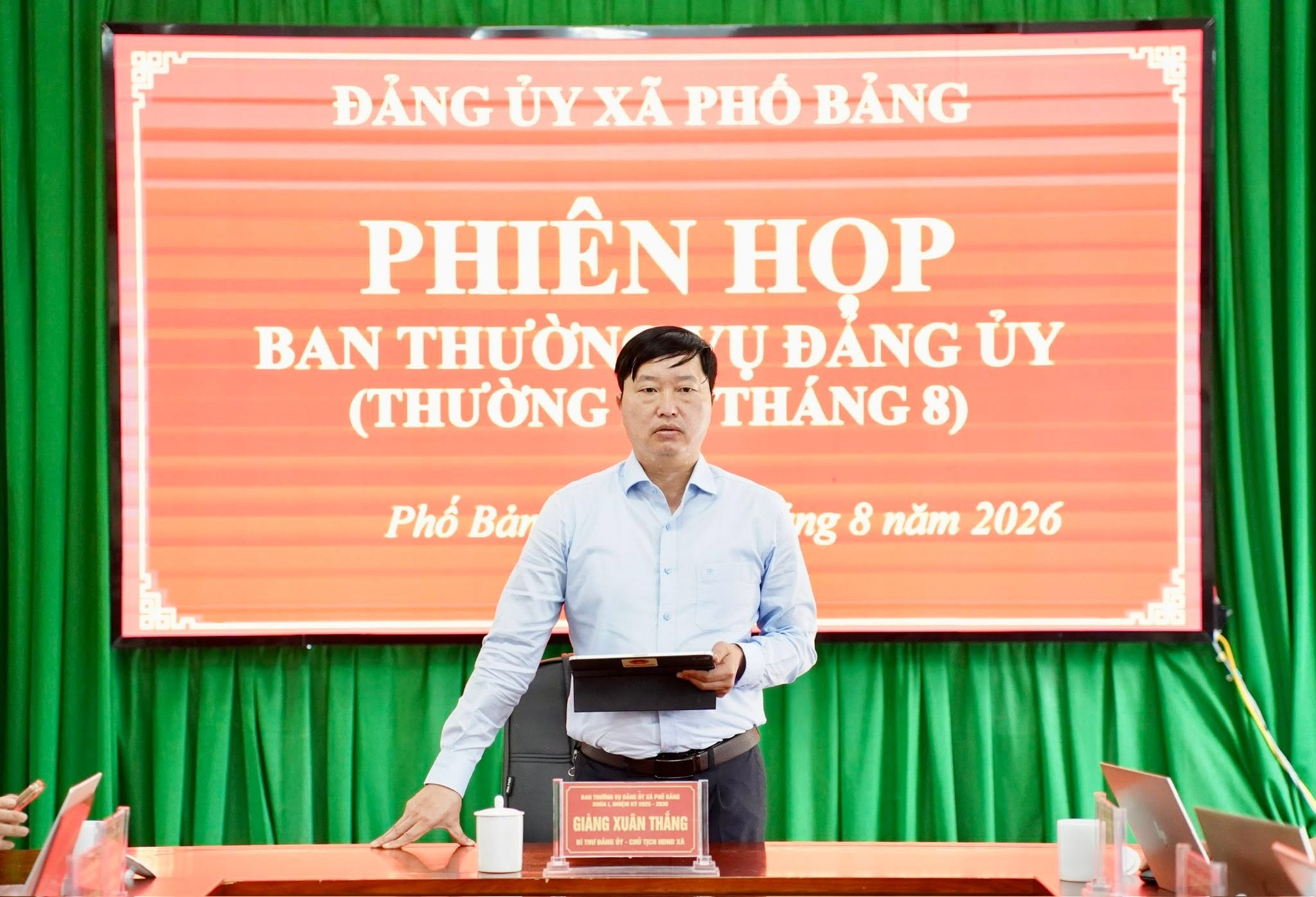 PHIÊN HỌP BAN THƯỜNG VỤ ĐẢNG ỦY XÃ PHỐ BẢNG THƯỜNG KỲ THÁNG 8 NĂM 2026