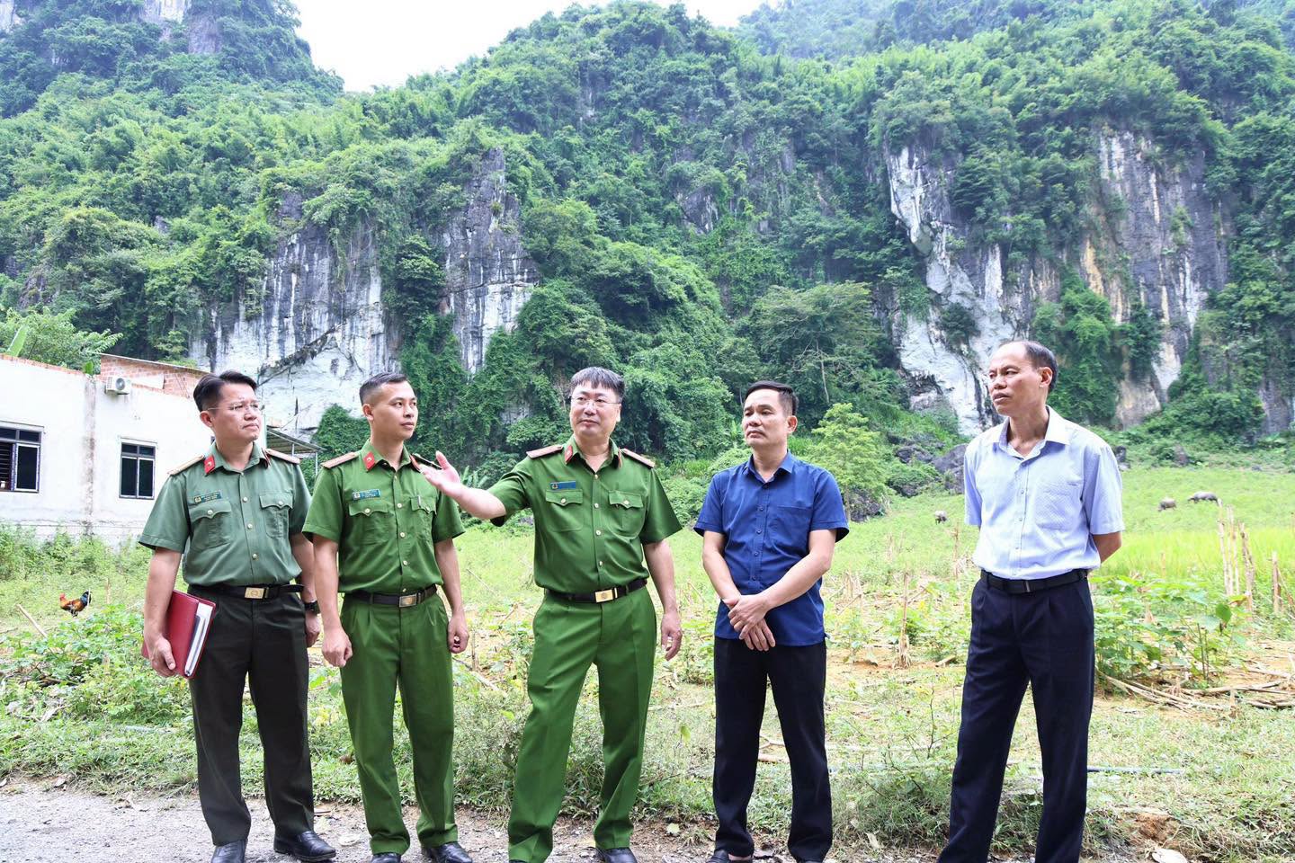 LÃNH ĐẠO CÔNG AN TỈNH KIỂM TRA CÁC CÔNG TRÌNH TRỌNG ĐIỂM TẠI CƠ SỞ
