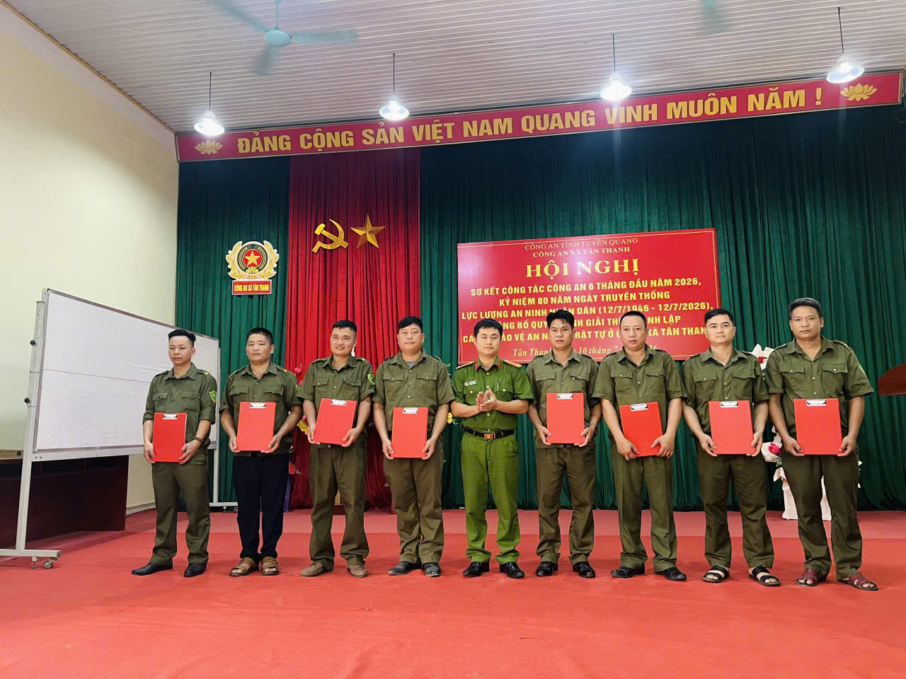 CÔNG AN XÃ TÂN THANH TỔ CHỨC HỘI NGHỊ SƠ KẾT CÔNG TÁC 6 THÁNG ĐẦU NĂM 2026; KỶ NIỆM 80 NĂM NGÀY TRUYỀN THỐNG LỰC LƯỢNG AN NINH NHÂN DÂN; CÔNG BỐ QUYẾT ĐỊNH GIẢI THỂ, THÀNH LẬP LỰC LƯỢNG THAM GIA BẢO VỆ ANTT Ở CƠ SỞ